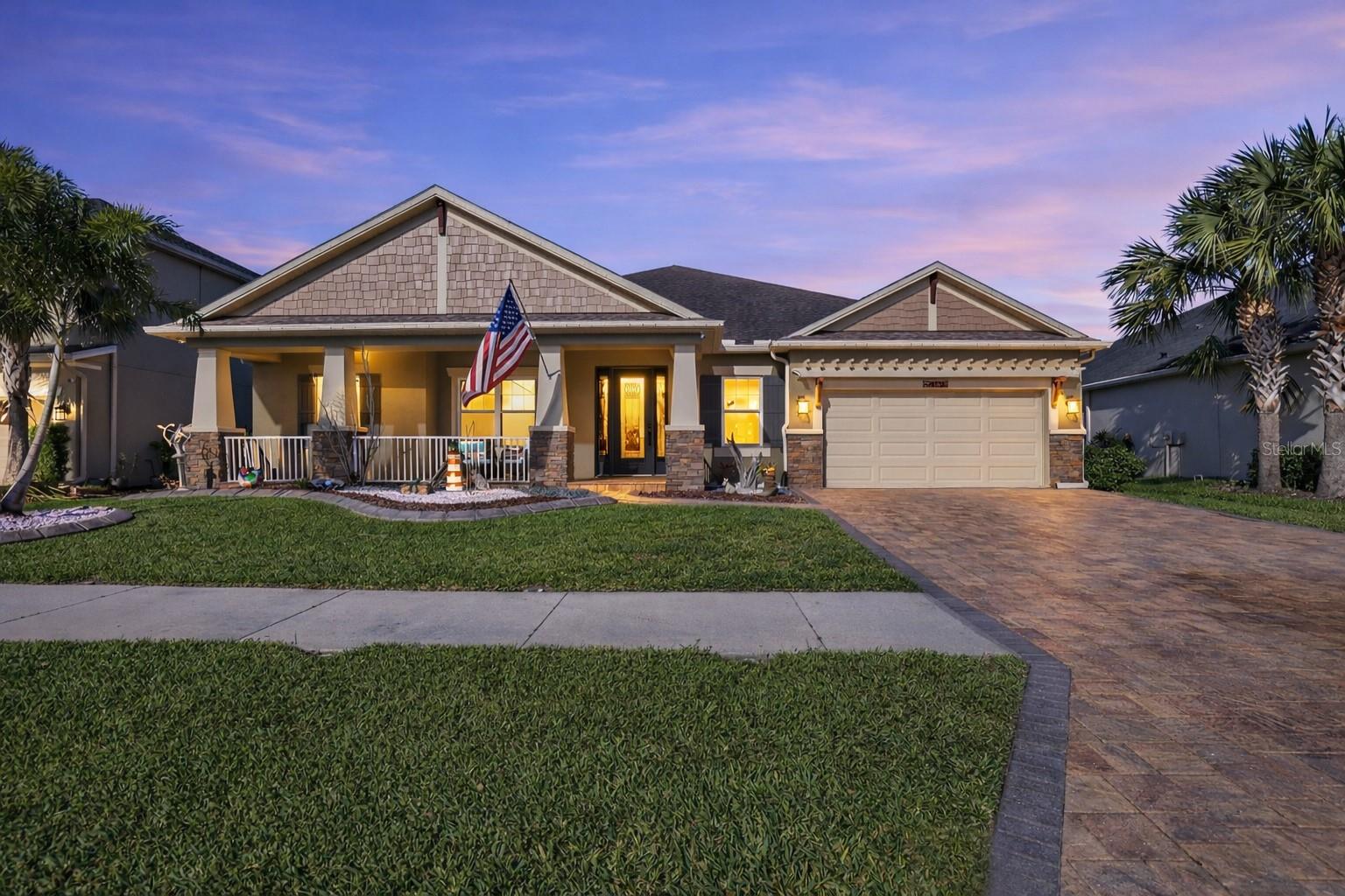 Single Family Residence in WESLEY CHAPEL, FL - Daniel Dourado