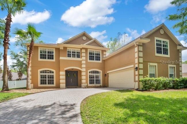 Single Family Residence in APOPKA, FL - Daniel Dourado