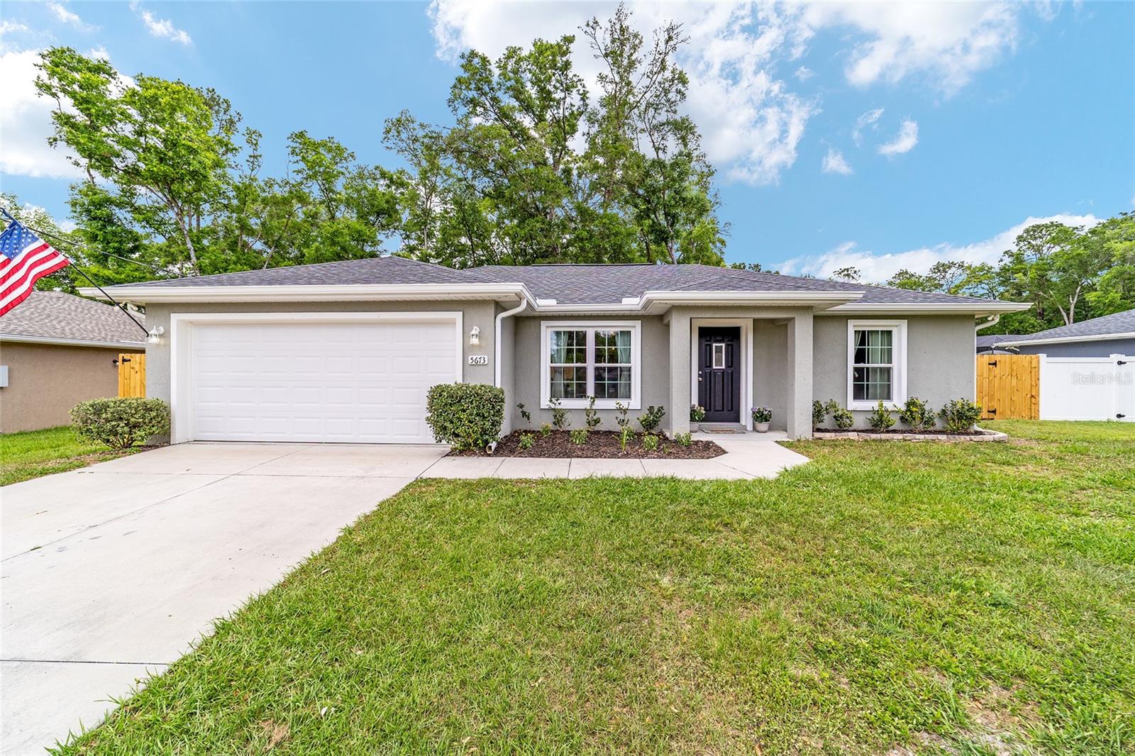 Single Family Residence in OCALA, FL - Daniel Dourado