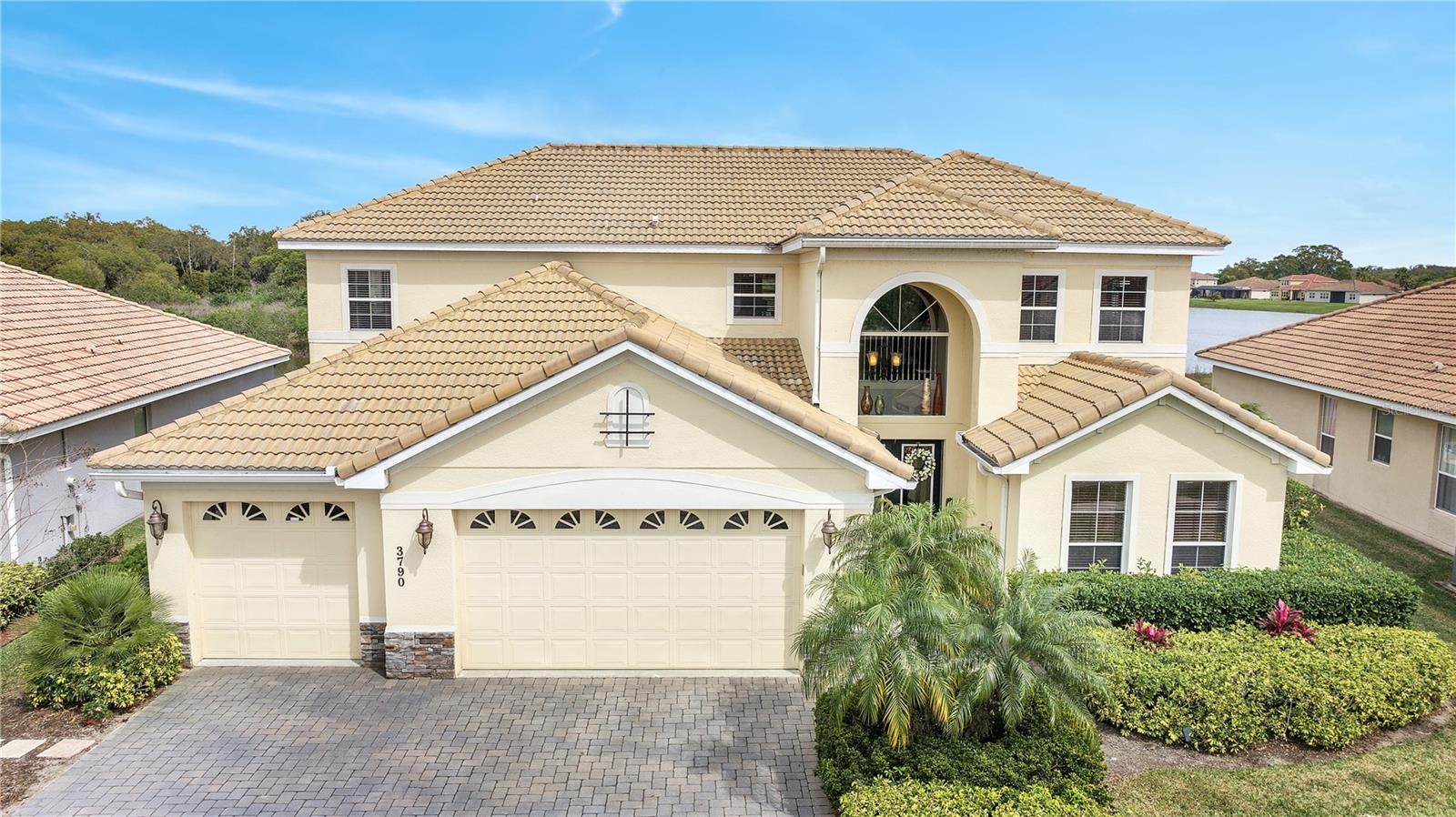 Single Family Residence in KISSIMMEE, FL - Daniel Dourado