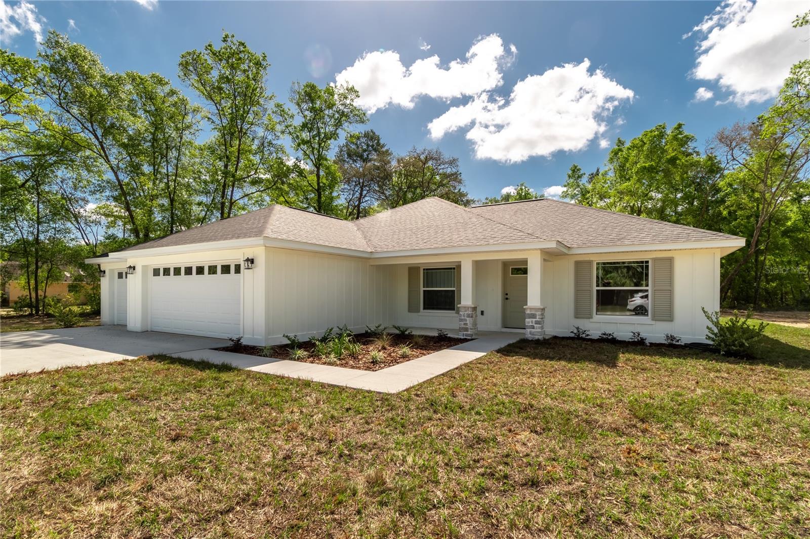Single Family Residence in OCALA, FL - Daniel Dourado