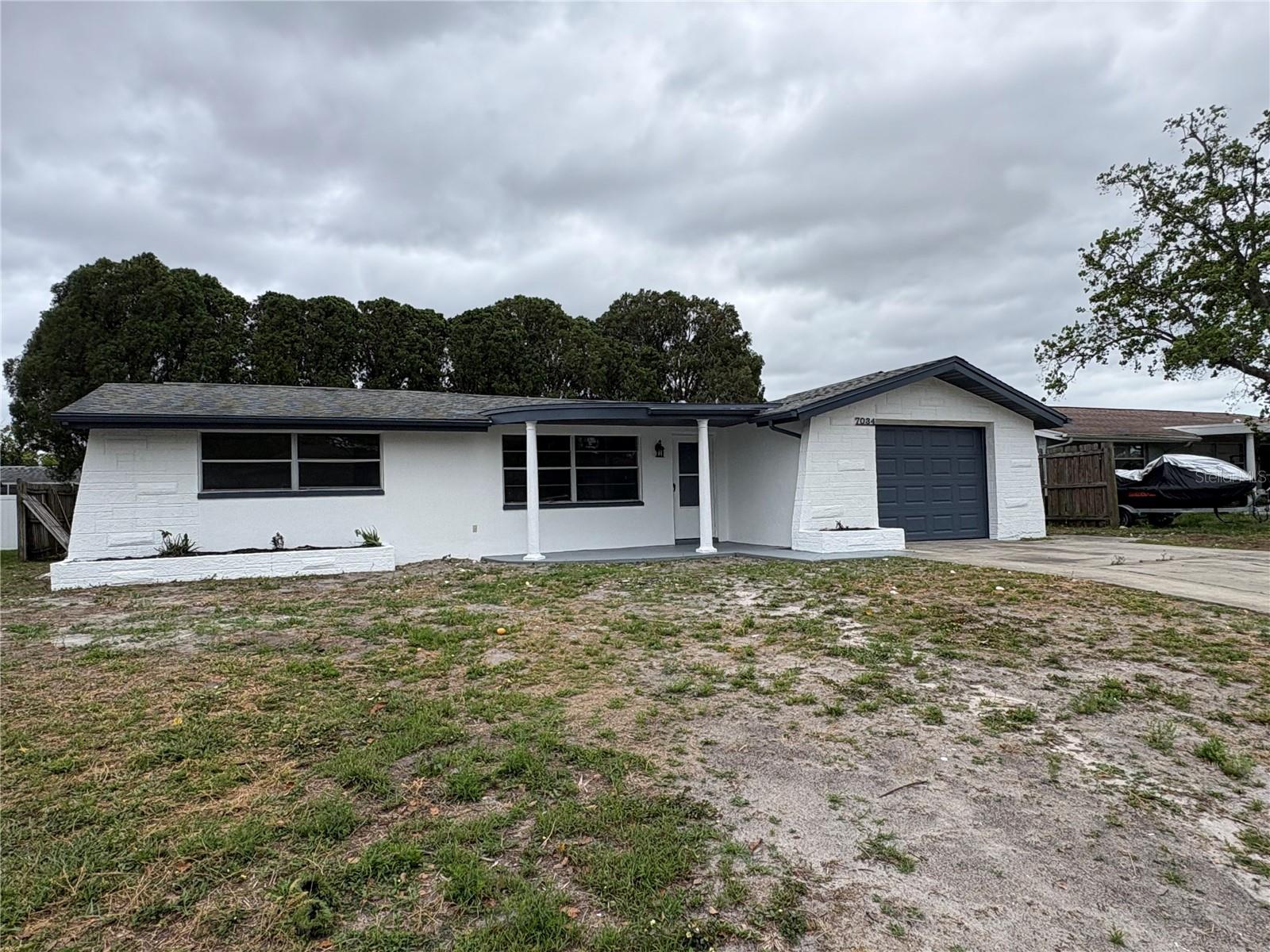 Single Family Residence em PORT RICHEY, FL - Daniel Dourado