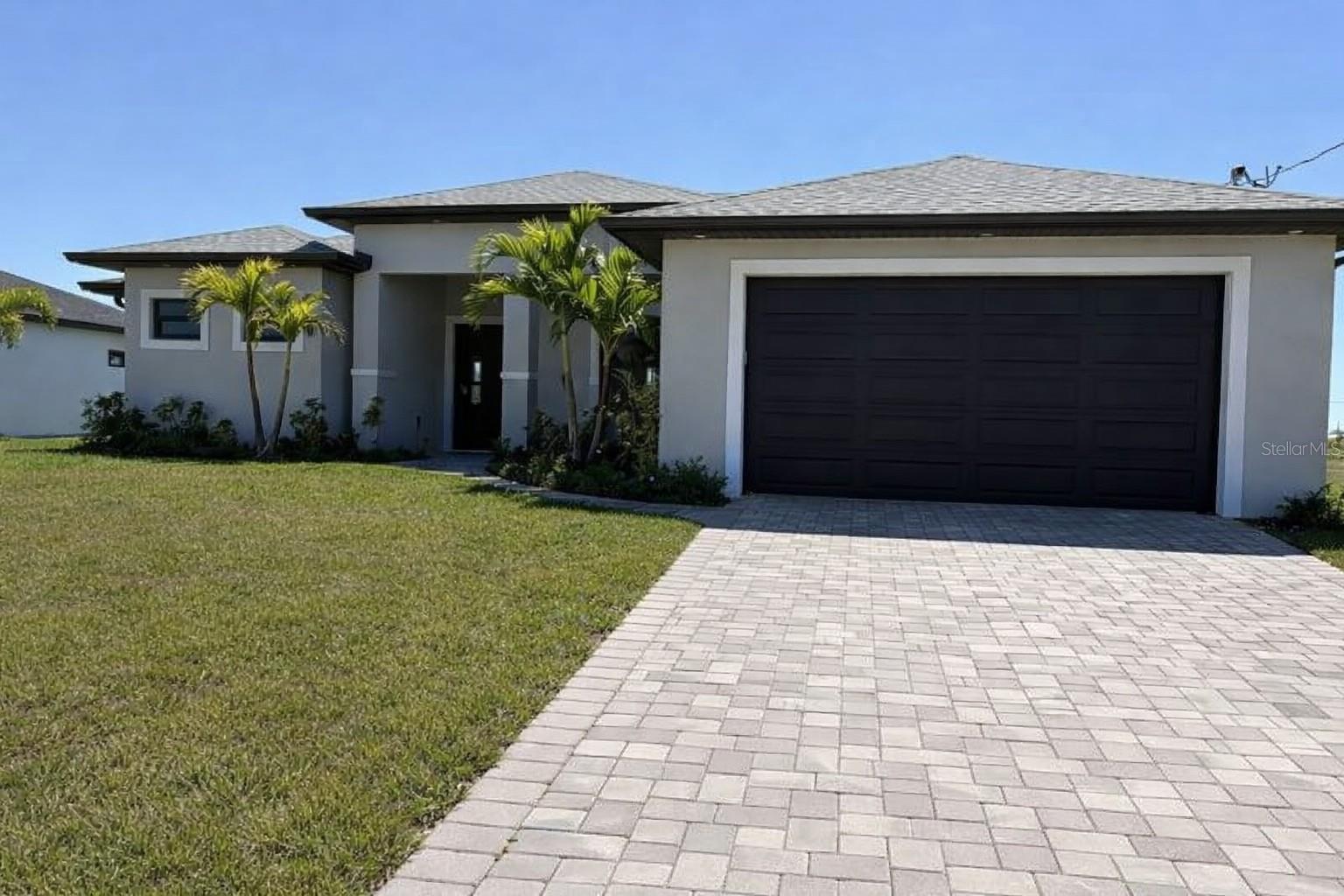 Single Family Residence em CAPE CORAL, FL - Daniel Dourado