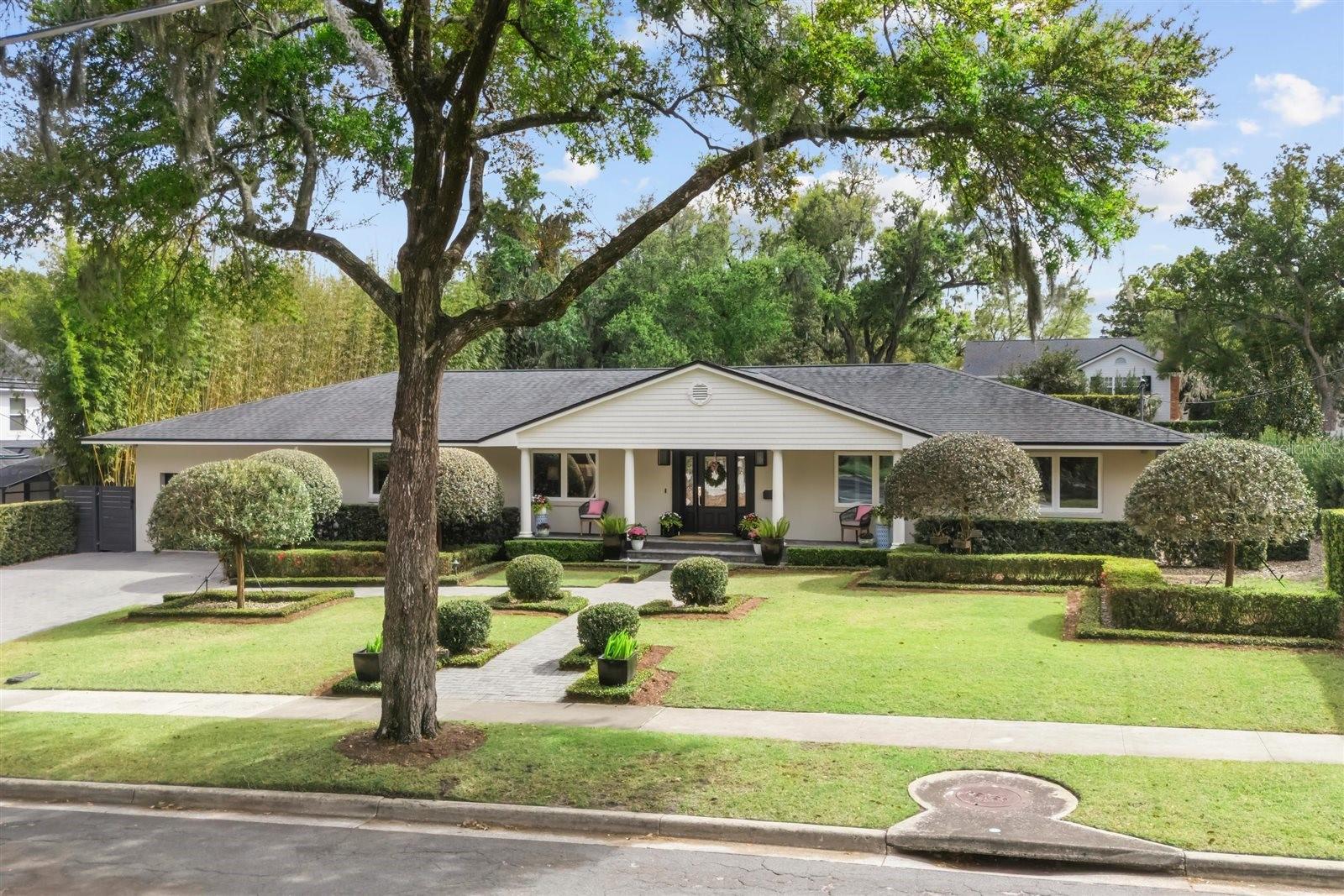 Single Family Residence in WINTER PARK, FL - Daniel Dourado