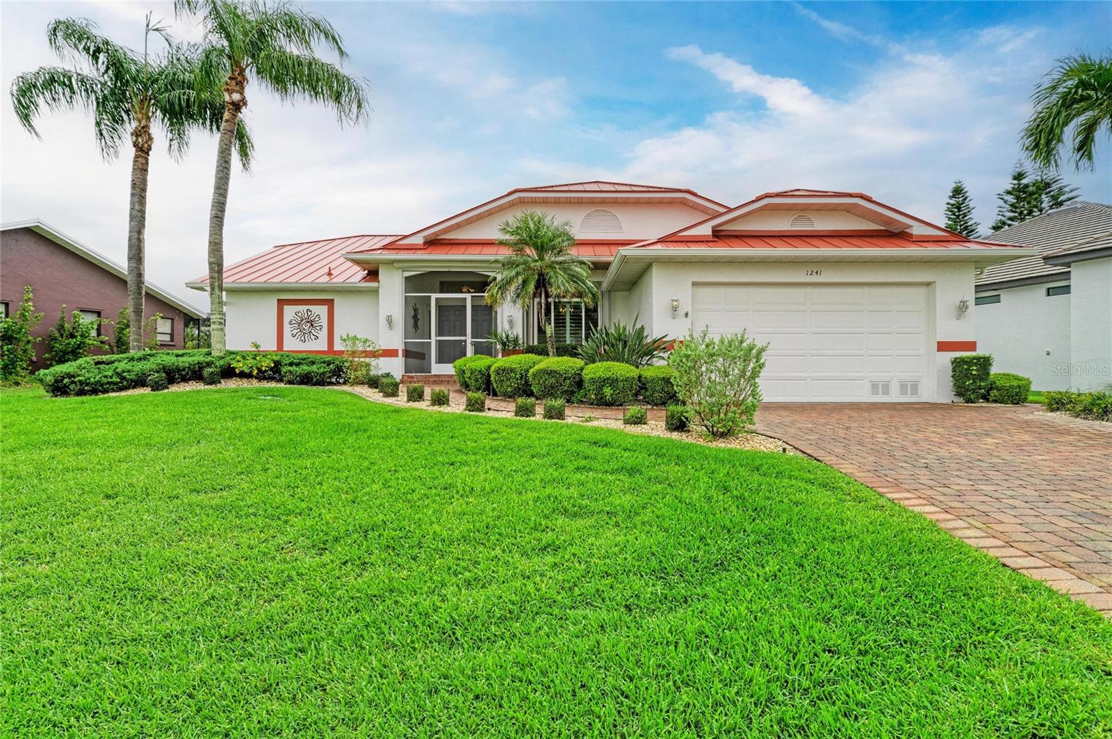 Single Family Residence in PUNTA GORDA, FL - Daniel Dourado