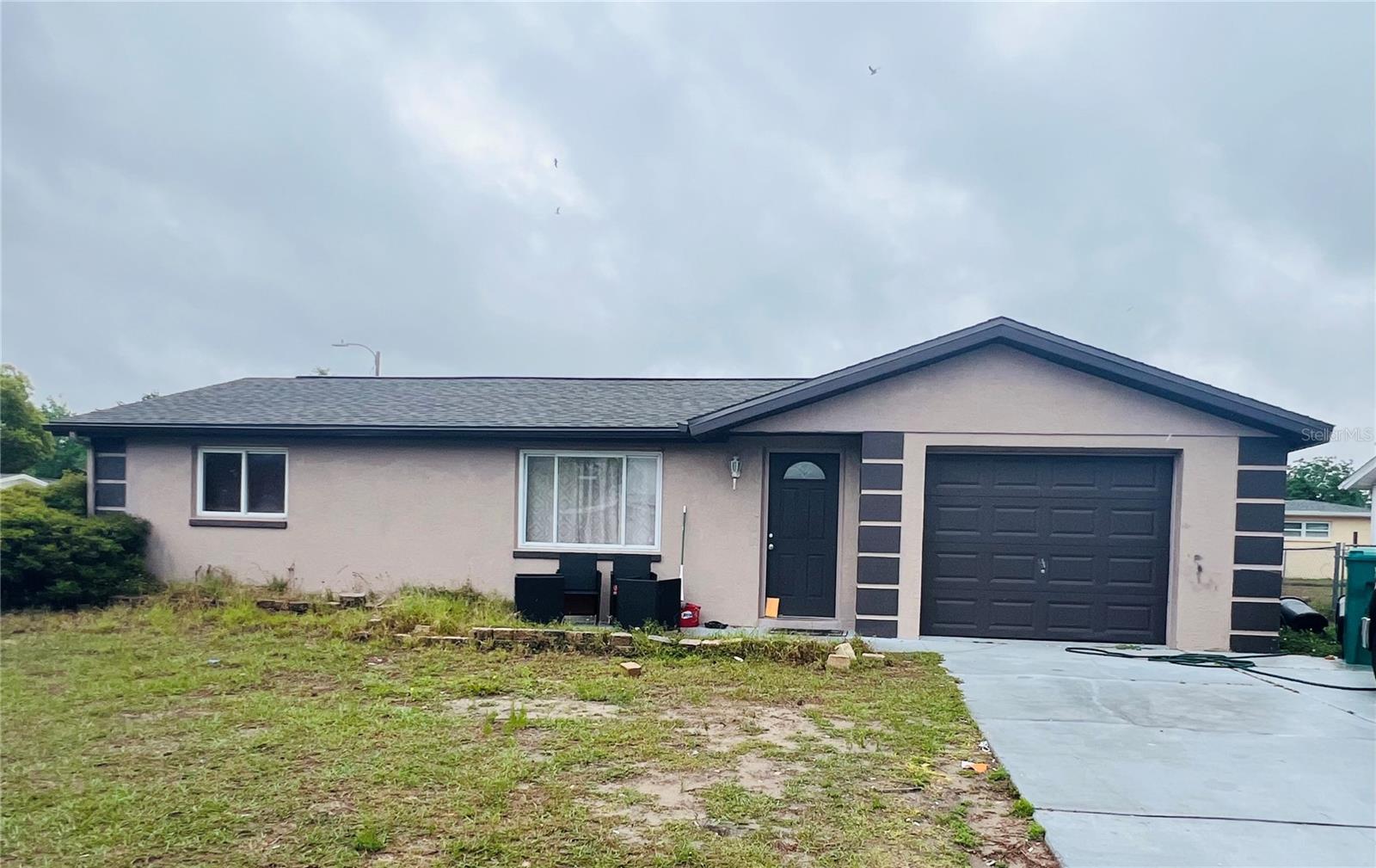 Single Family Residence in NEW PORT RICHEY, FL - Daniel Dourado