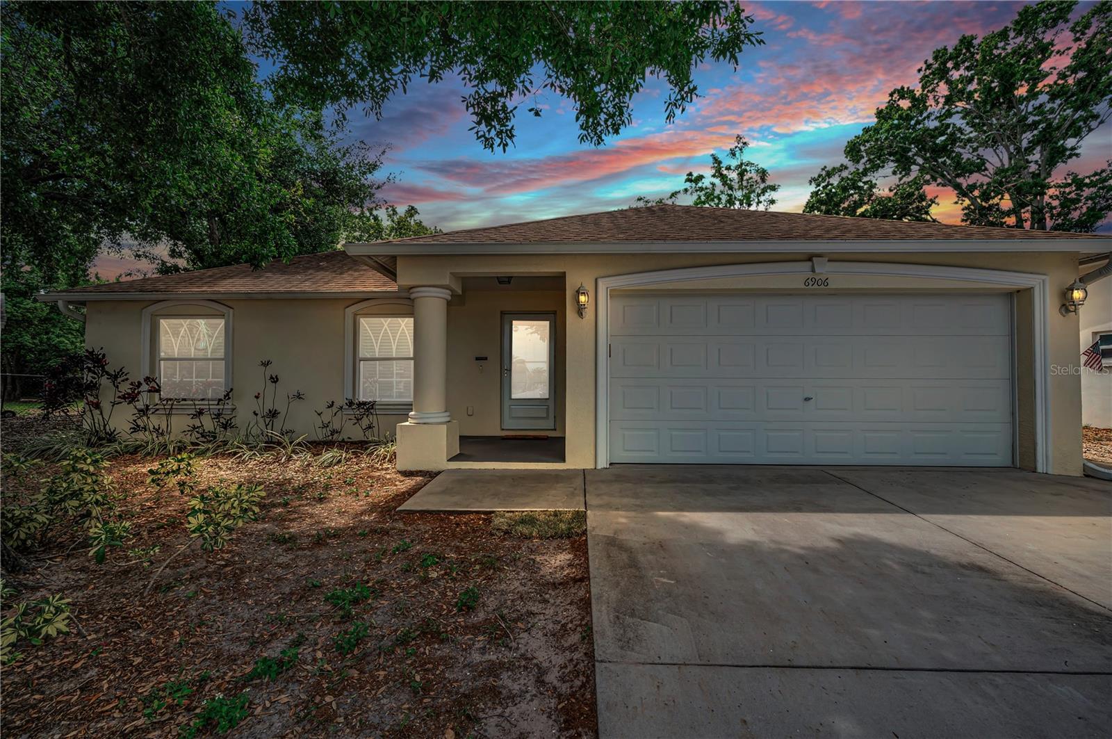 Single Family Residence in CLEARWATER, FL - Daniel Dourado