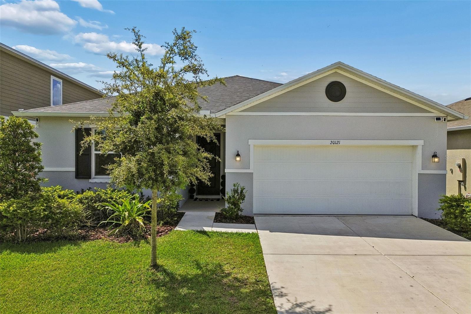 Single Family Residence em LAND O LAKES, FL - Daniel Dourado