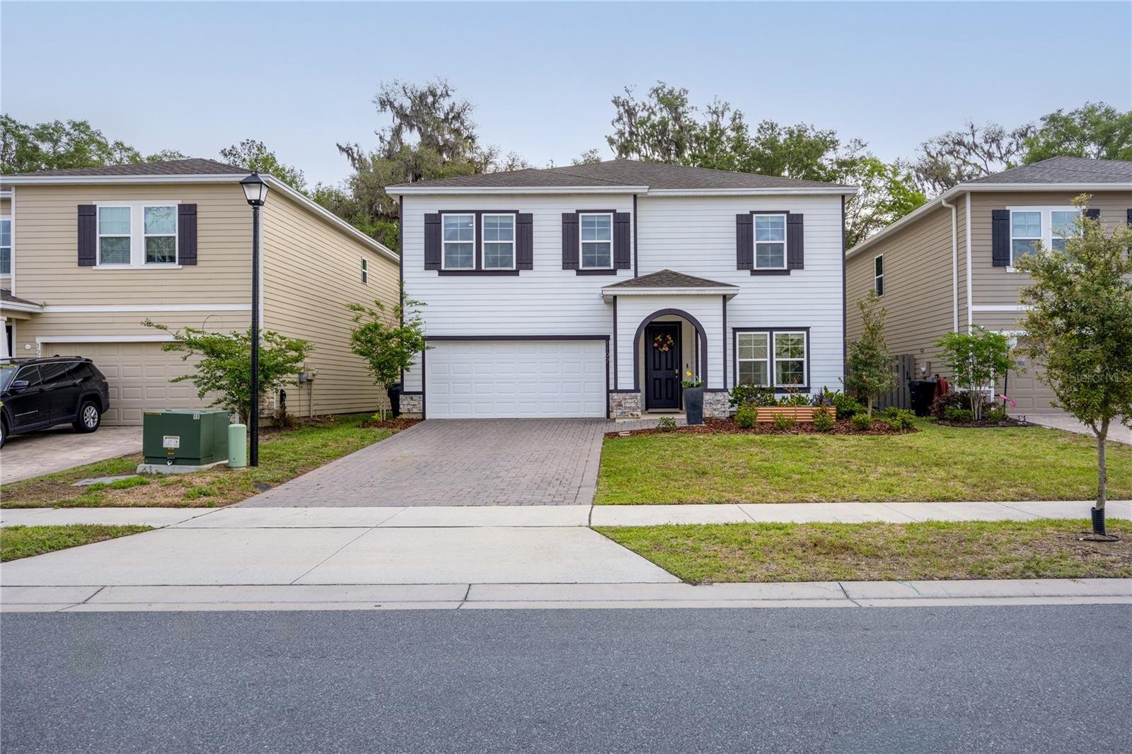 Single Family Residence em NEWBERRY, FL - Daniel Dourado