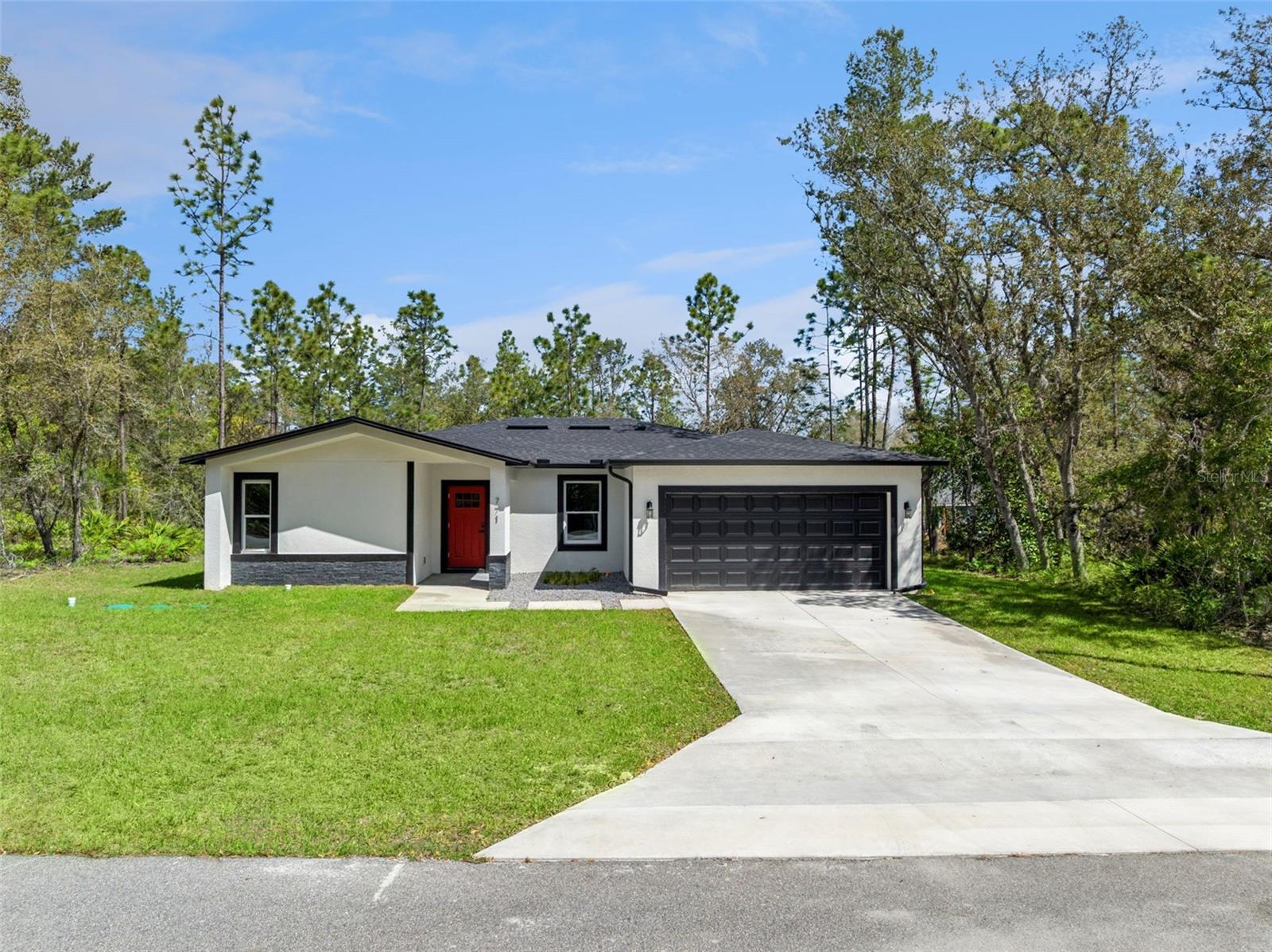 Single Family Residence em CITRUS SPRINGS, FL - Daniel Dourado
