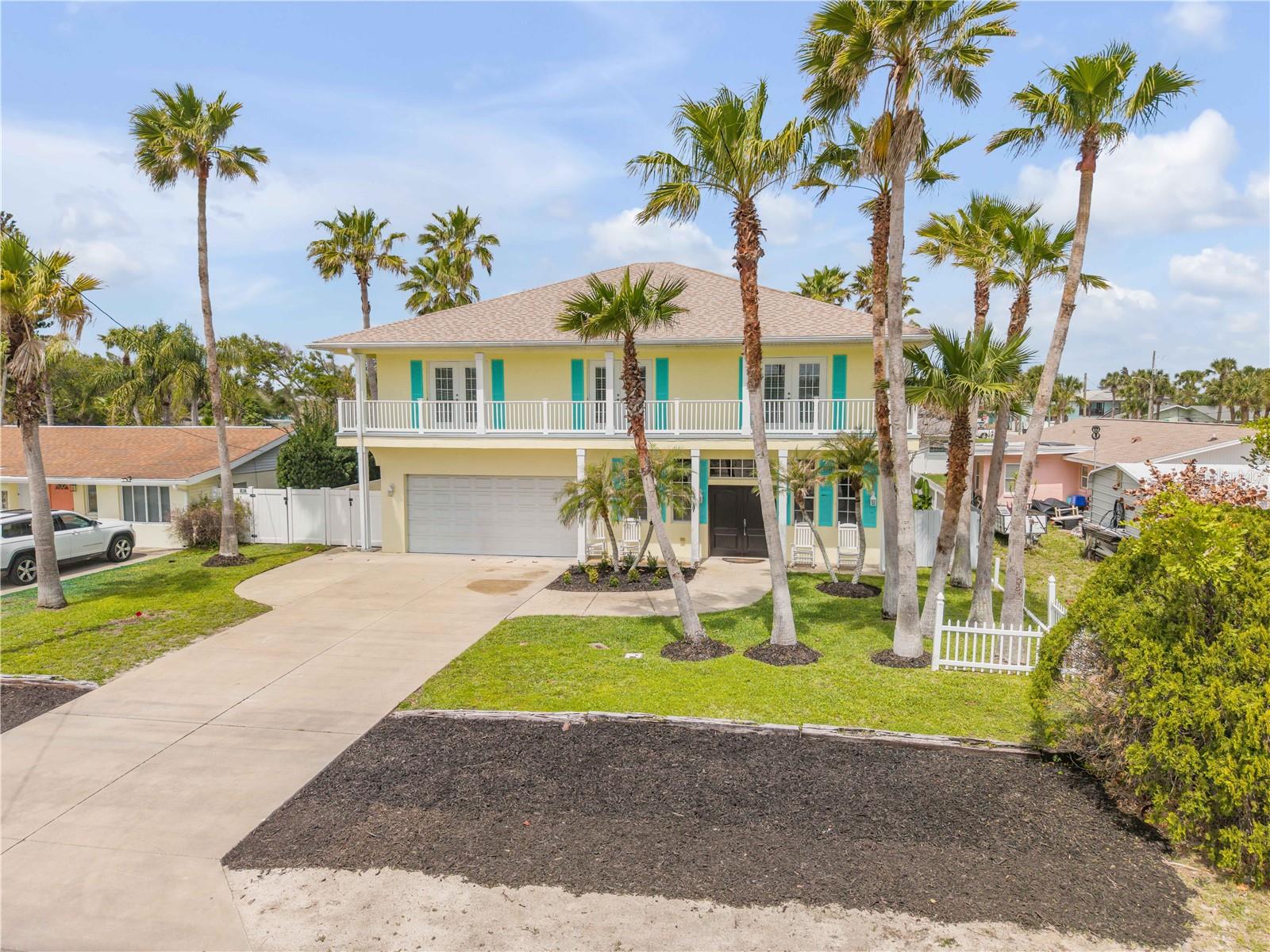 Single Family Residence in NEW SMYRNA BEACH, FL - Daniel Dourado