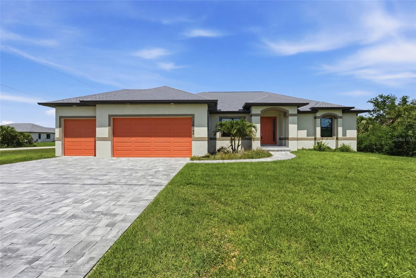 Single Family Residence in PORT CHARLOTTE, FL - Daniel Dourado