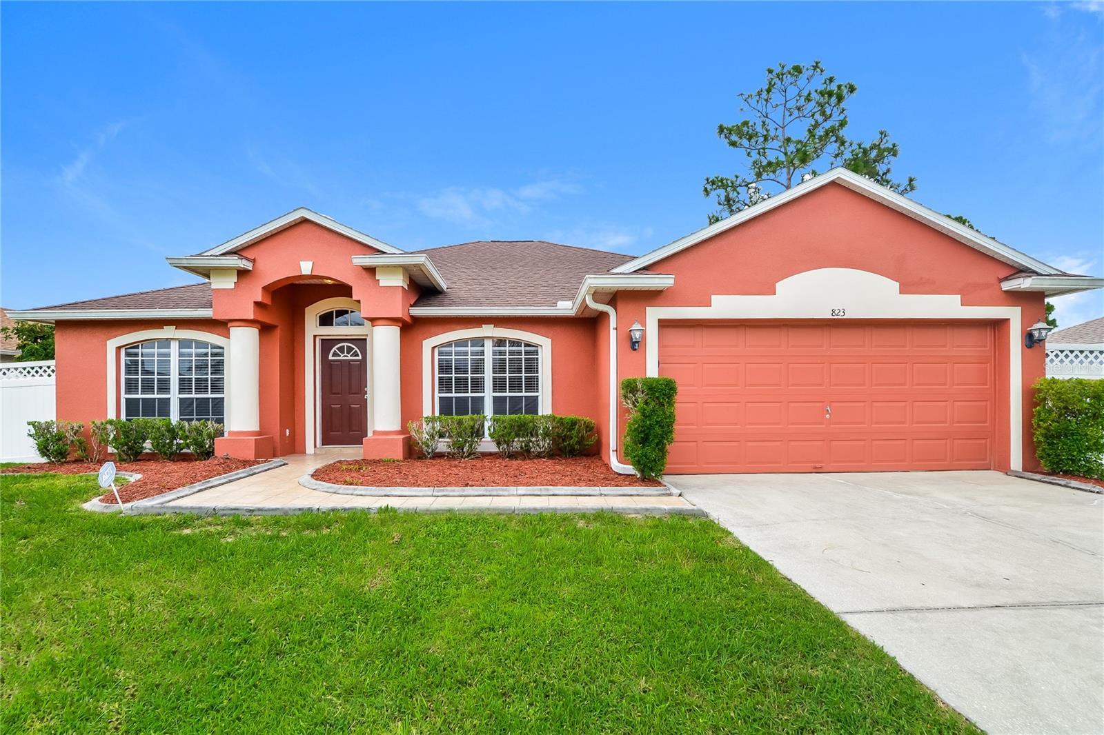 Single Family Residence in KISSIMMEE, FL - Daniel Dourado