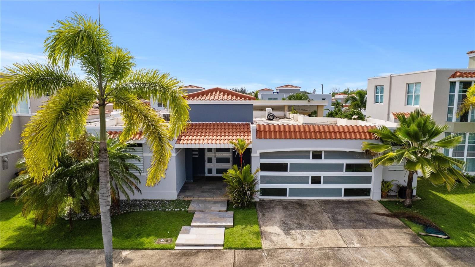 Single Family Residence em VEGA ALTA, PR - Daniel Dourado