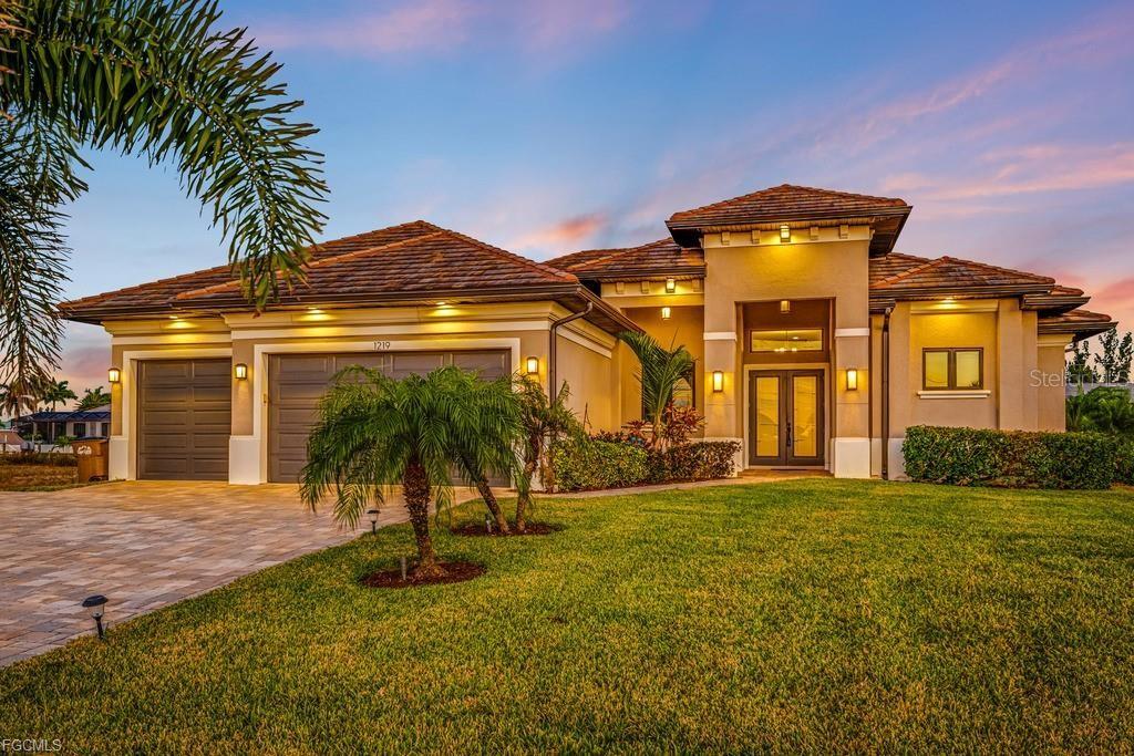 Single Family Residence em CAPE CORAL, FL - Daniel Dourado