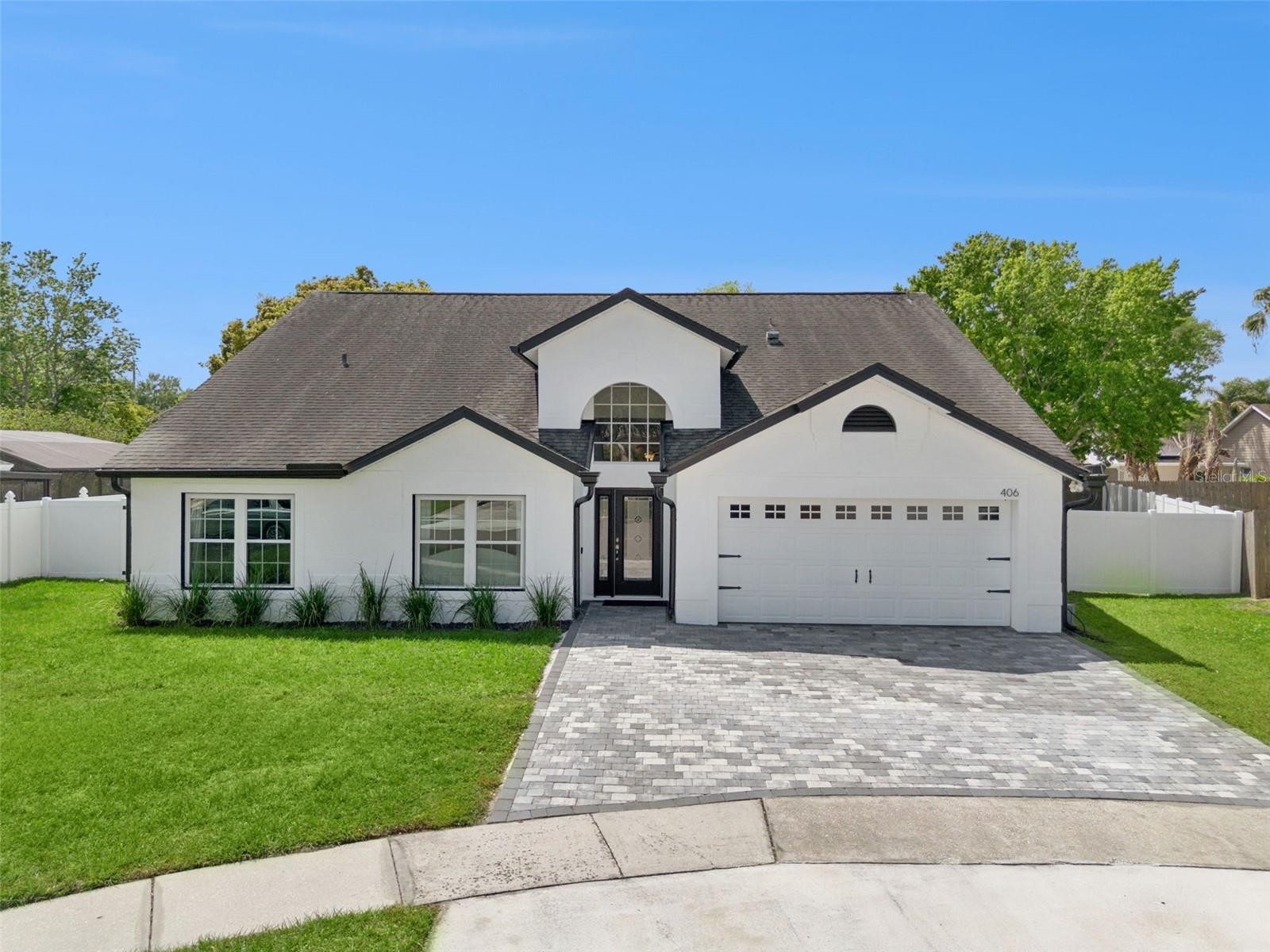 Single Family Residence in APOPKA, FL - Daniel Dourado