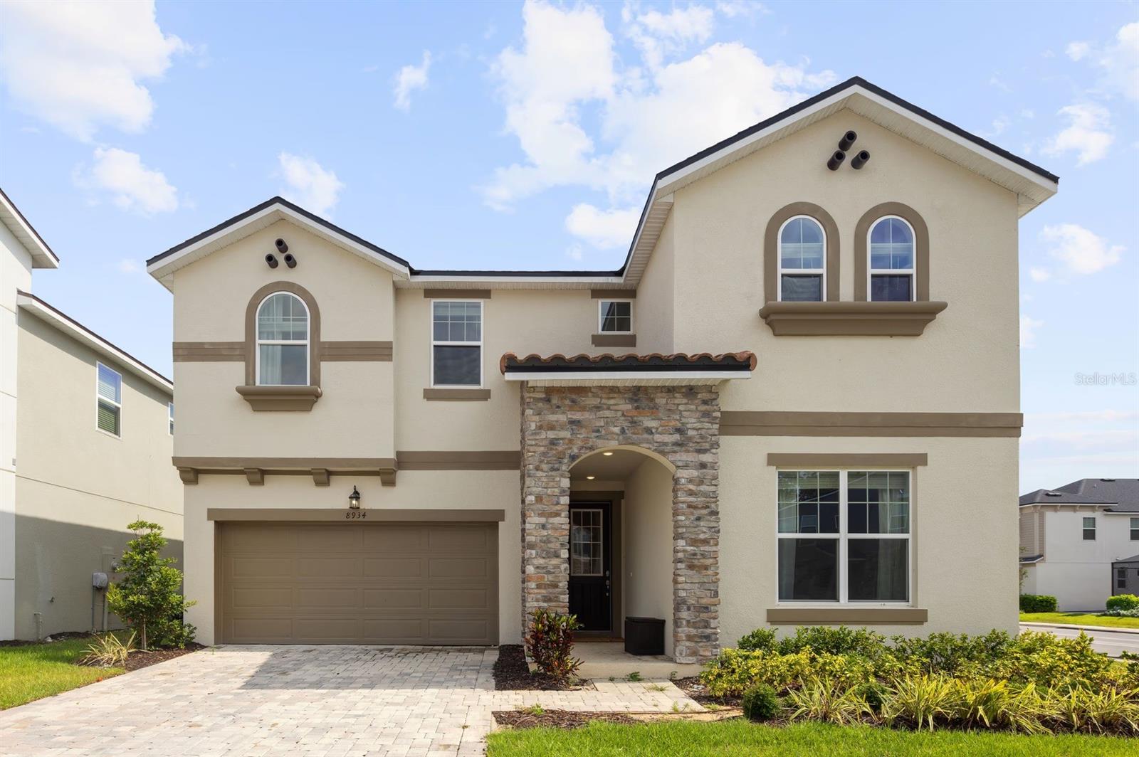 Single Family Residence in KISSIMMEE, FL - Daniel Dourado