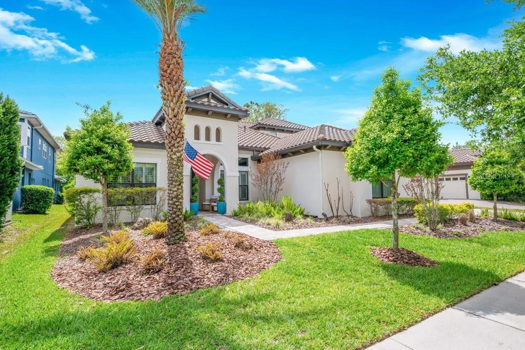 Single Family Residence in LITHIA, FL - Daniel Dourado