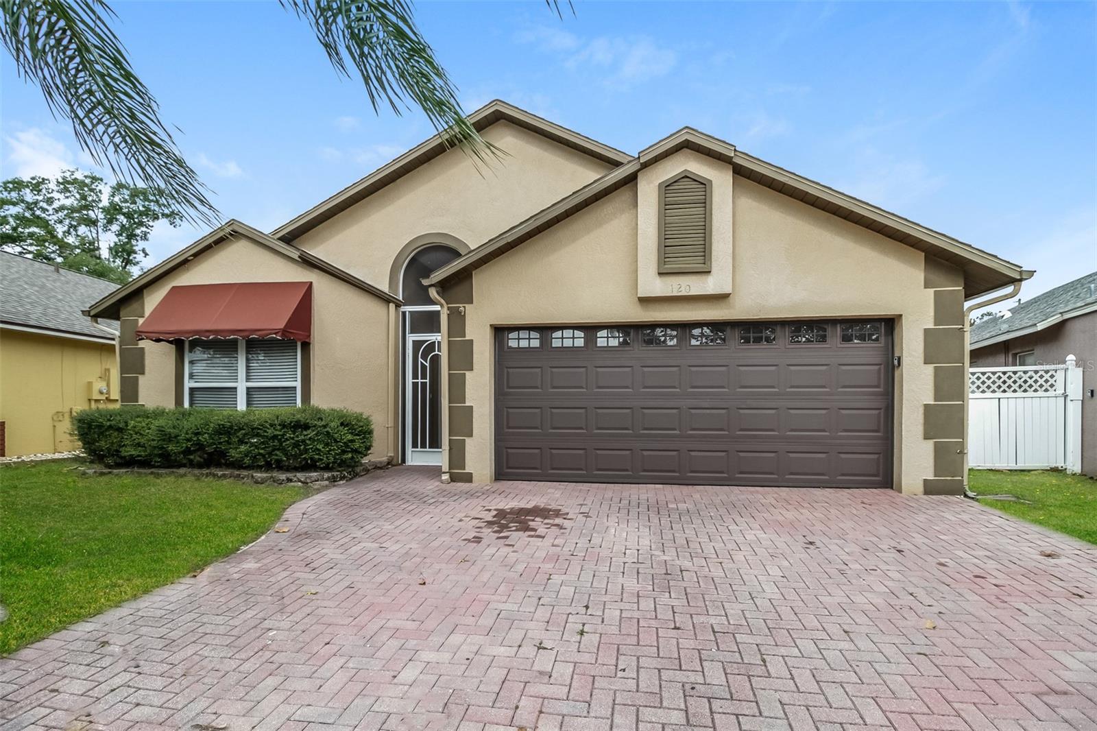 Single Family Residence em LAKE MARY, FL - Daniel Dourado