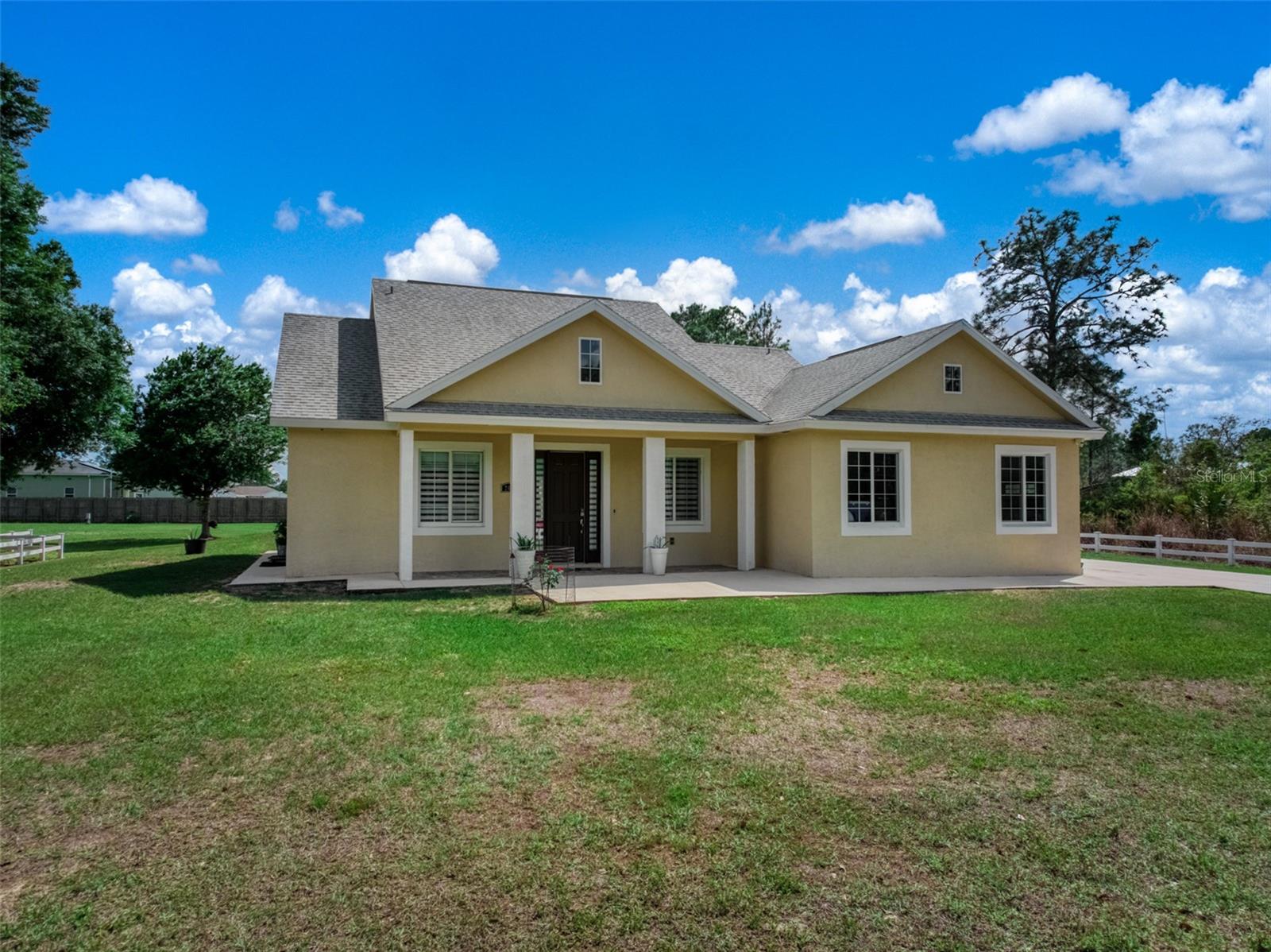 Single Family Residence in SEBRING, FL - Daniel Dourado