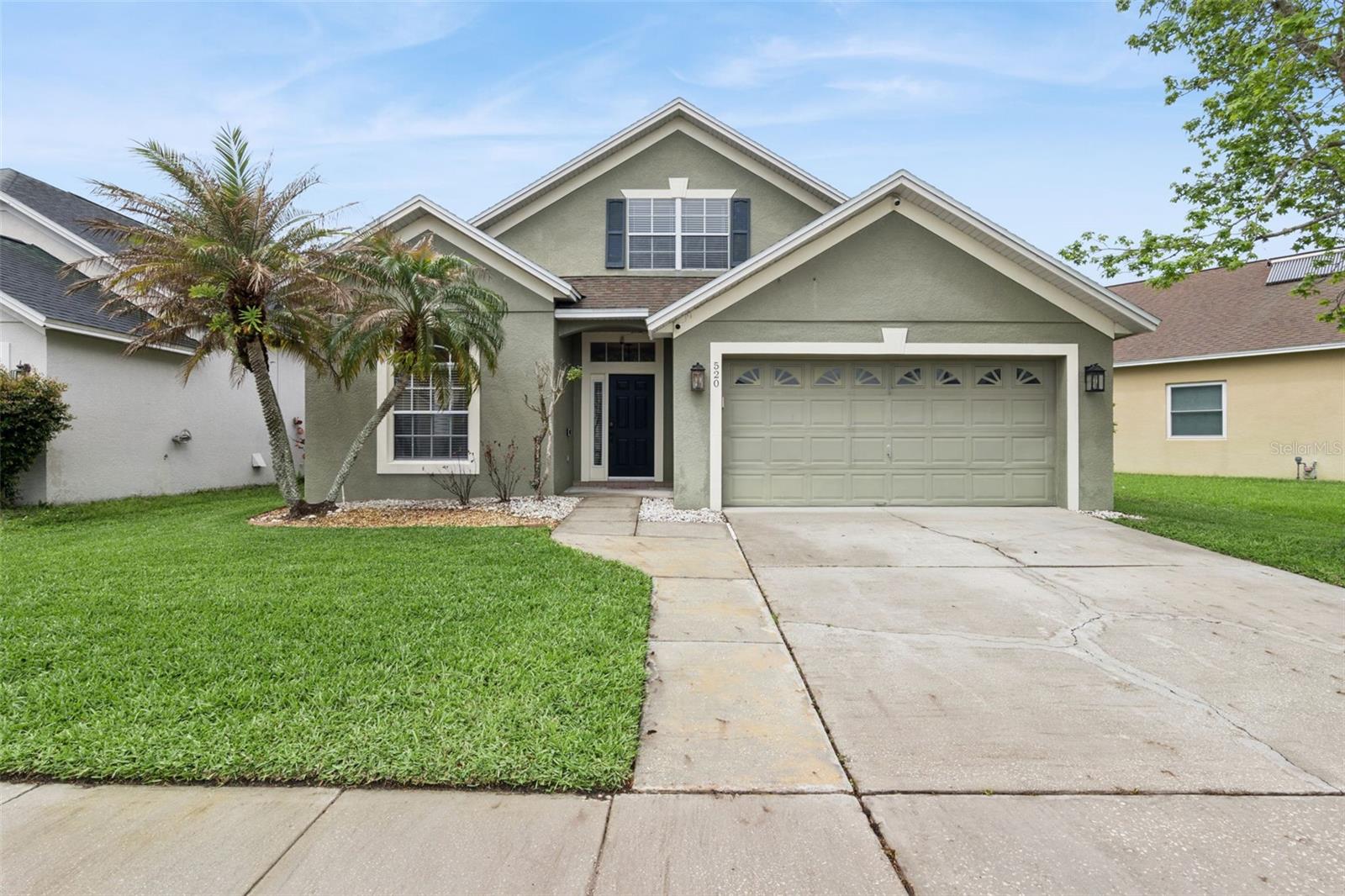 Single Family Residence in ORLANDO, FL - Daniel Dourado