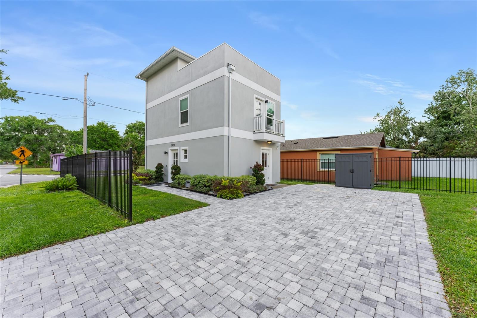 Single Family Residence in SANFORD, FL - Daniel Dourado