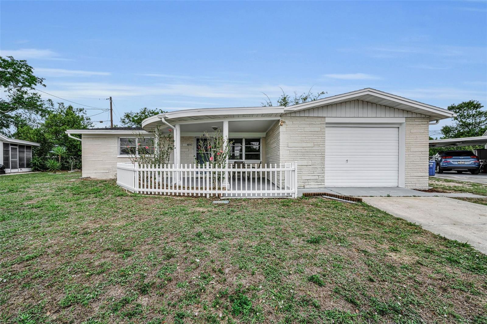 Single Family Residence em HOLIDAY, FL - Daniel Dourado
