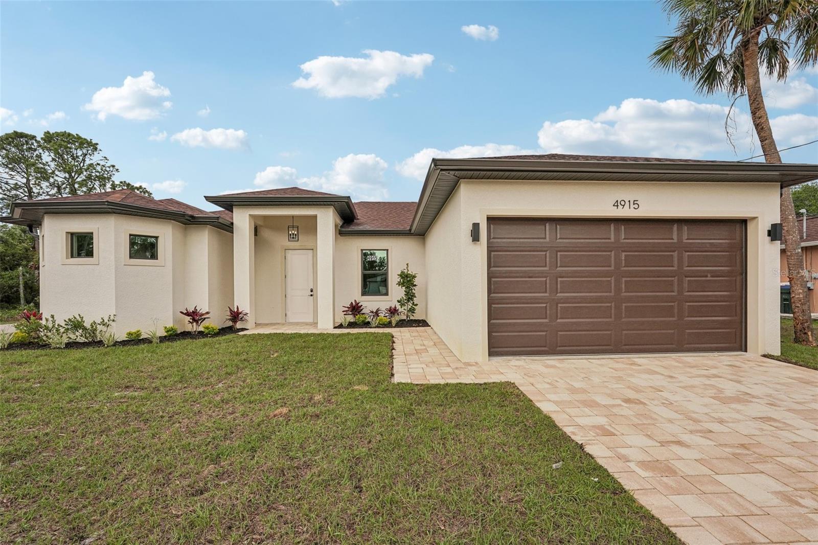 Single Family Residence em NORTH PORT, FL - Daniel Dourado