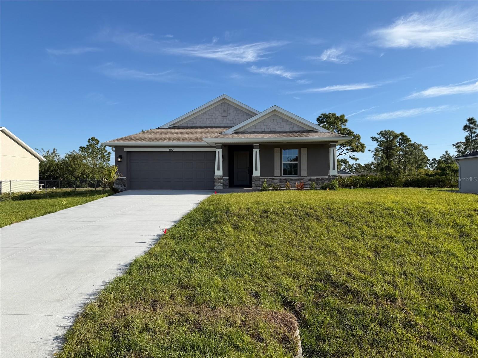 Single Family Residence in PORT CHARLOTTE, FL - Daniel Dourado