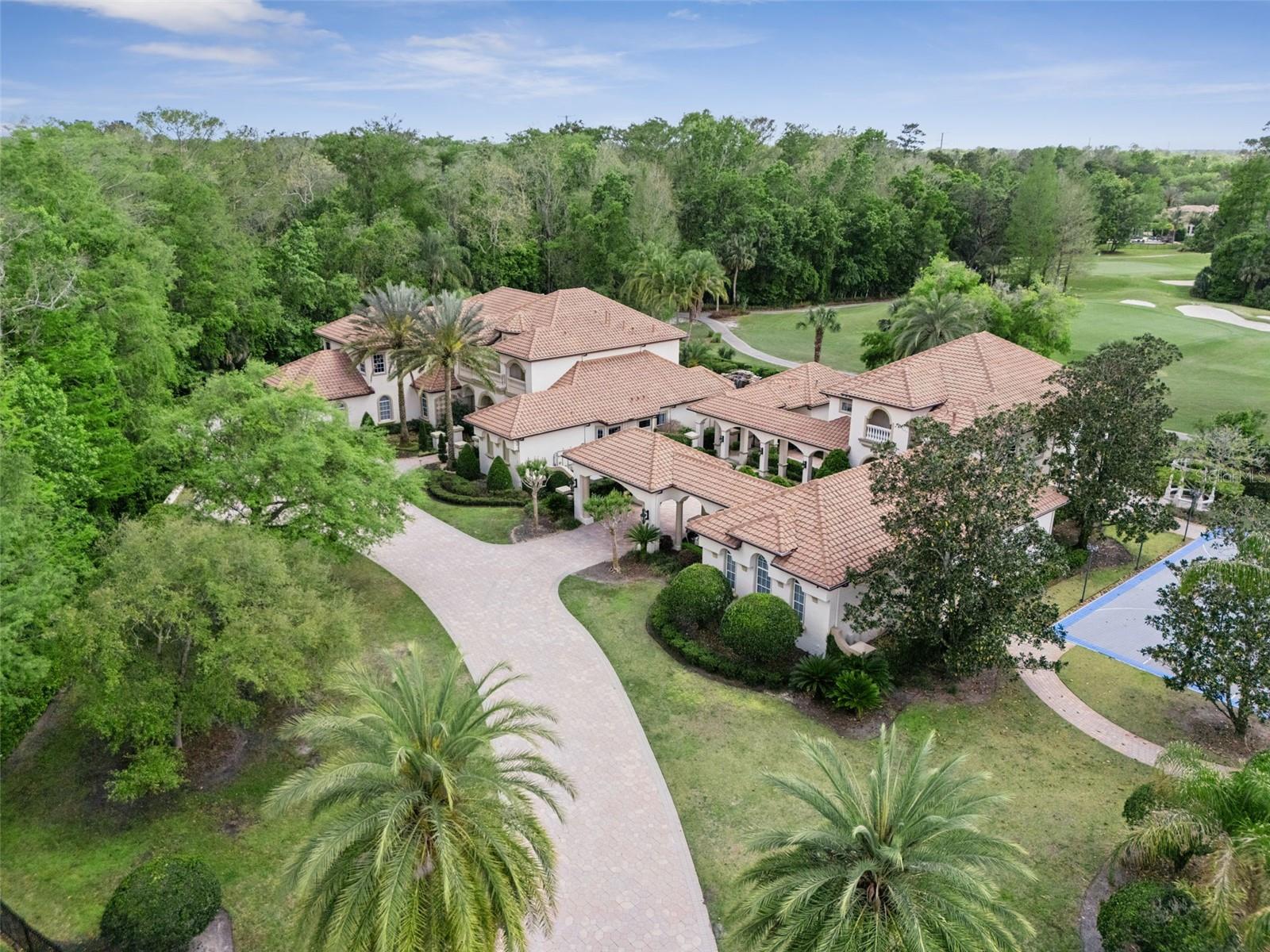 Single Family Residence in LONGWOOD, FL - Daniel Dourado