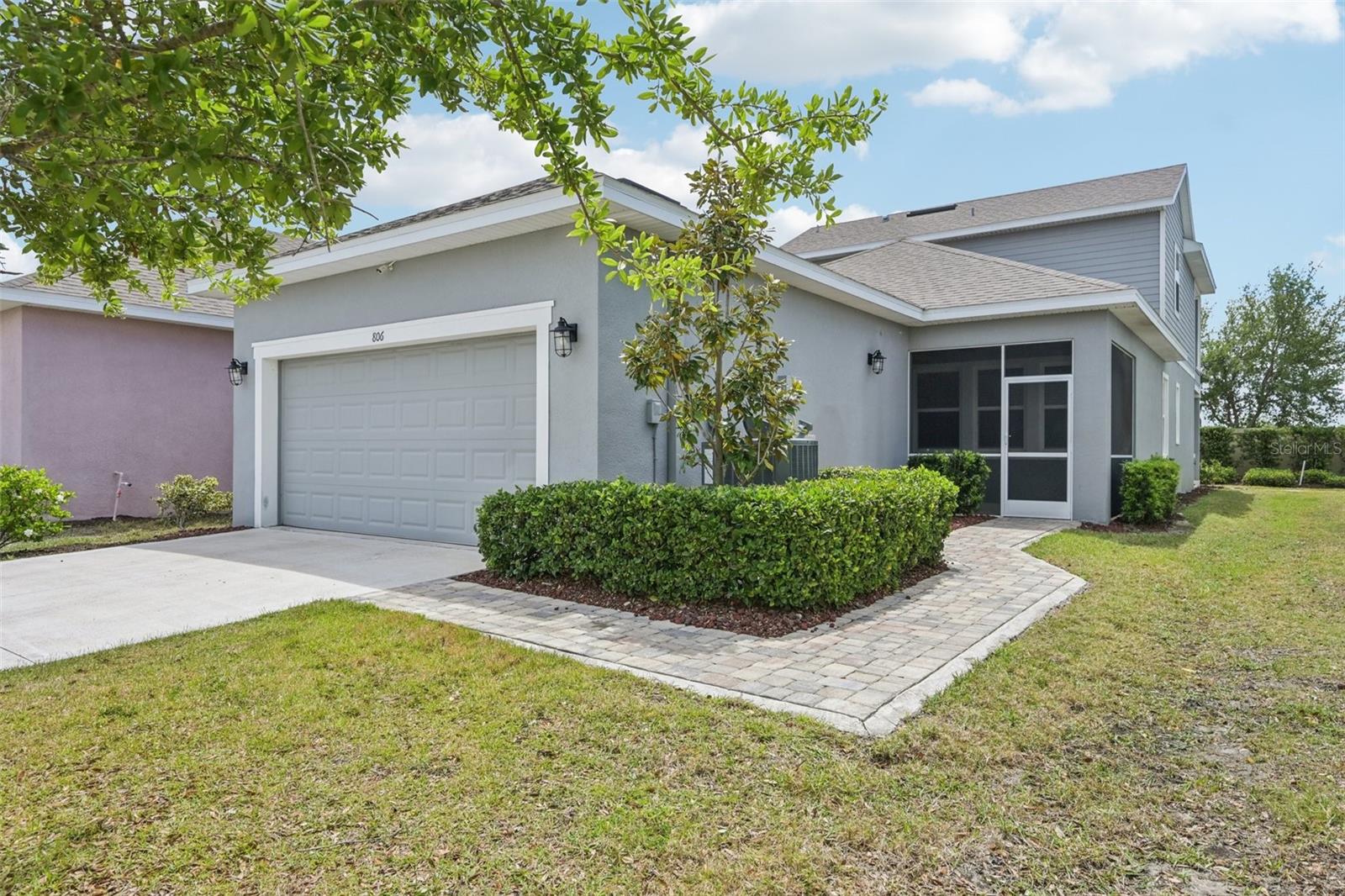 Single Family Residence em APOLLO BEACH, FL - Daniel Dourado