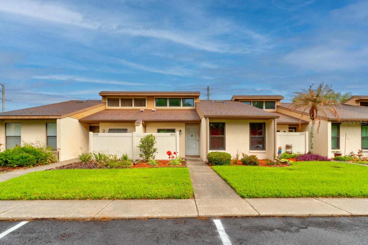 Condominium in DAYTONA BEACH, FL - Daniel Dourado