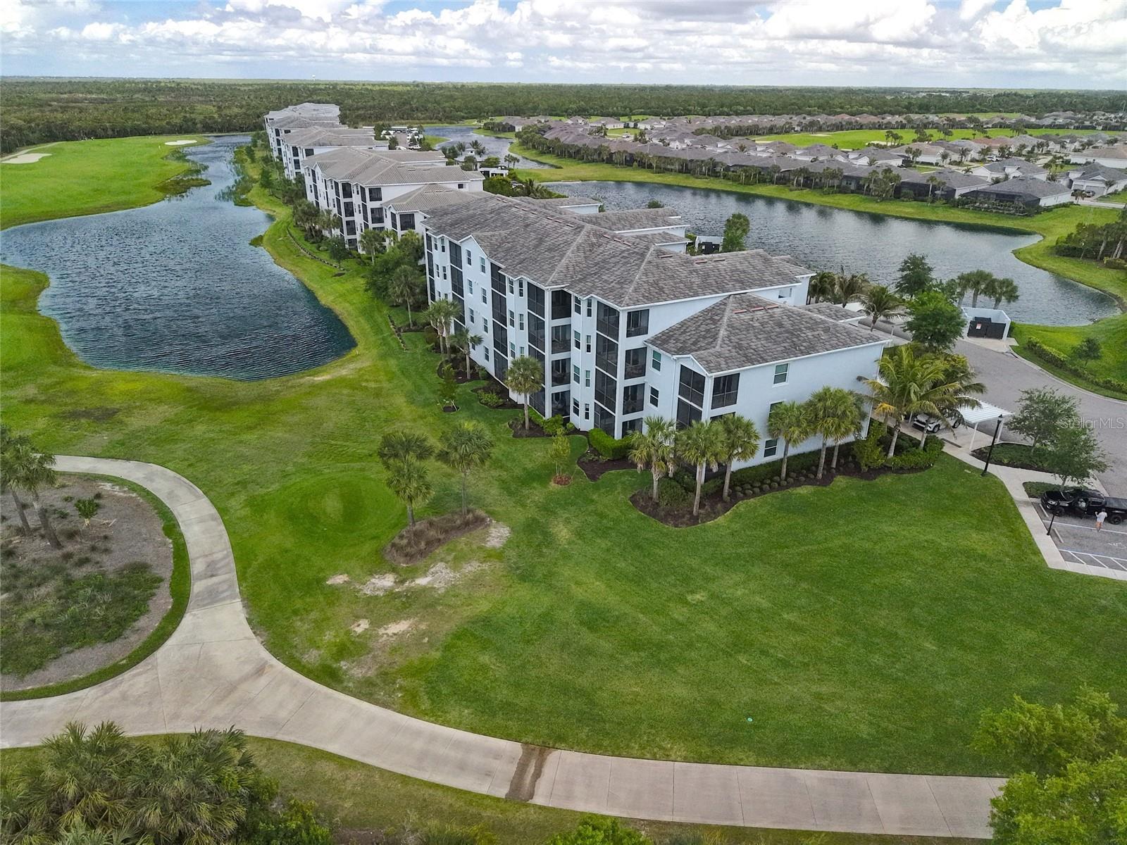 Condominium in PUNTA GORDA, FL - Daniel Dourado