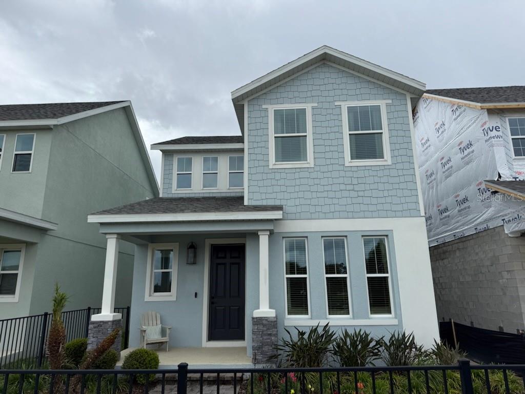 Single Family Residence in DEBARY, FL - Daniel Dourado