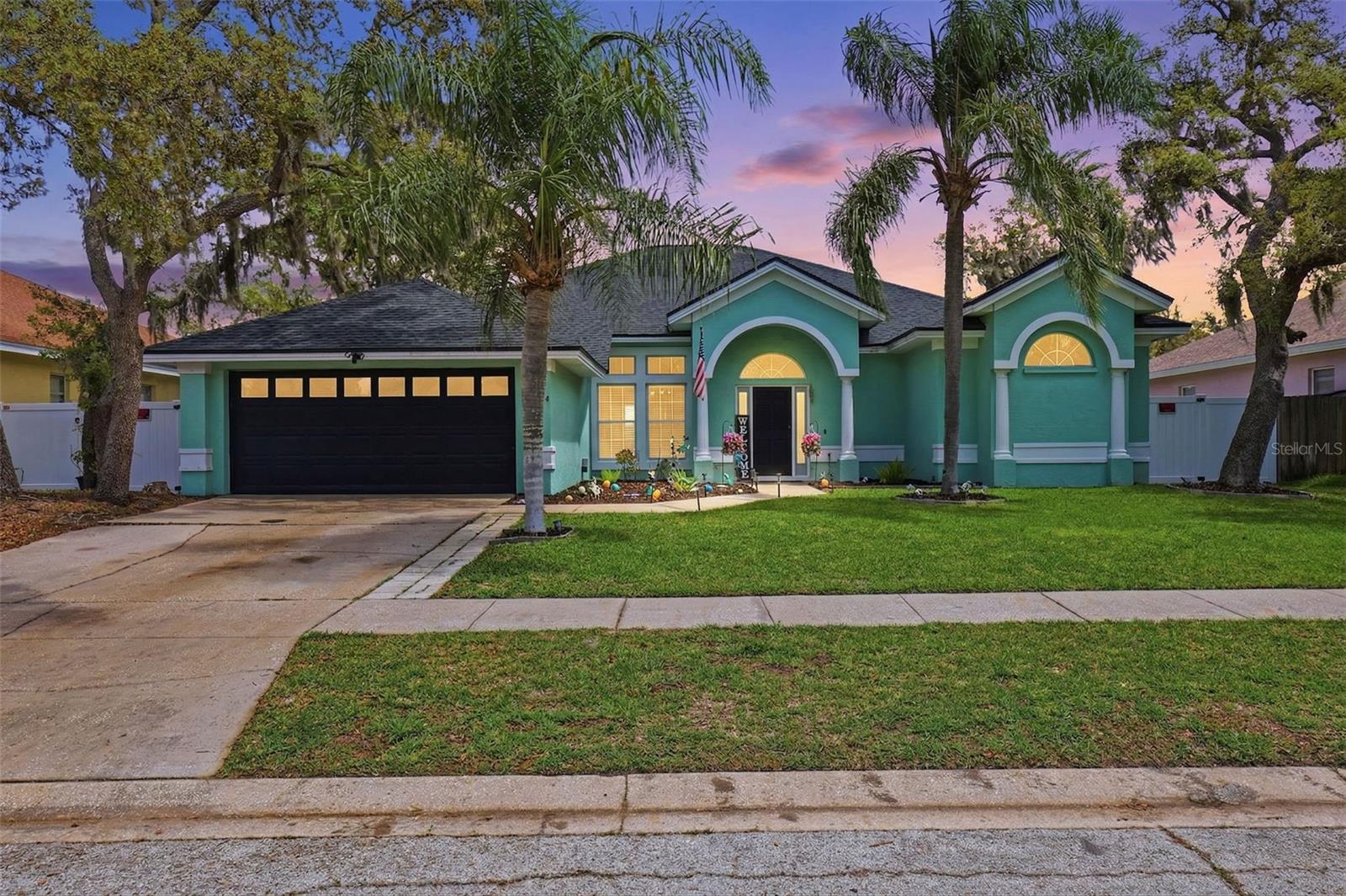 Single Family Residence in RIVERVIEW, FL - Daniel Dourado