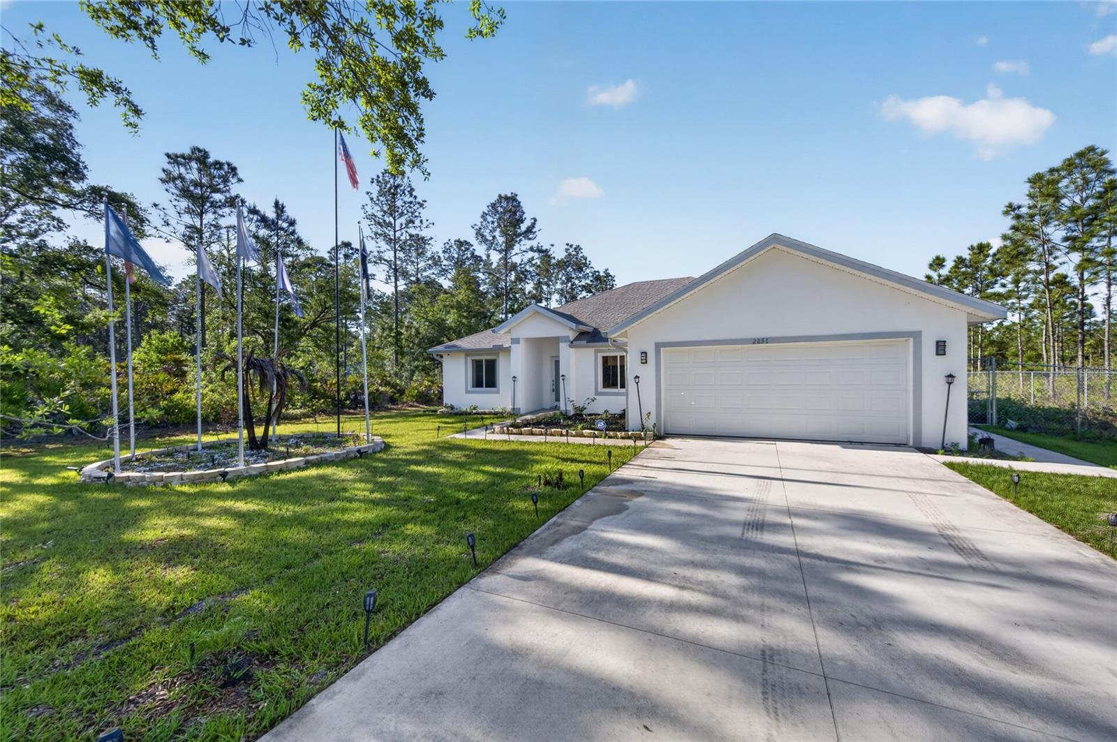 Single Family Residence em INDIAN LAKE ESTATES, FL - Daniel Dourado