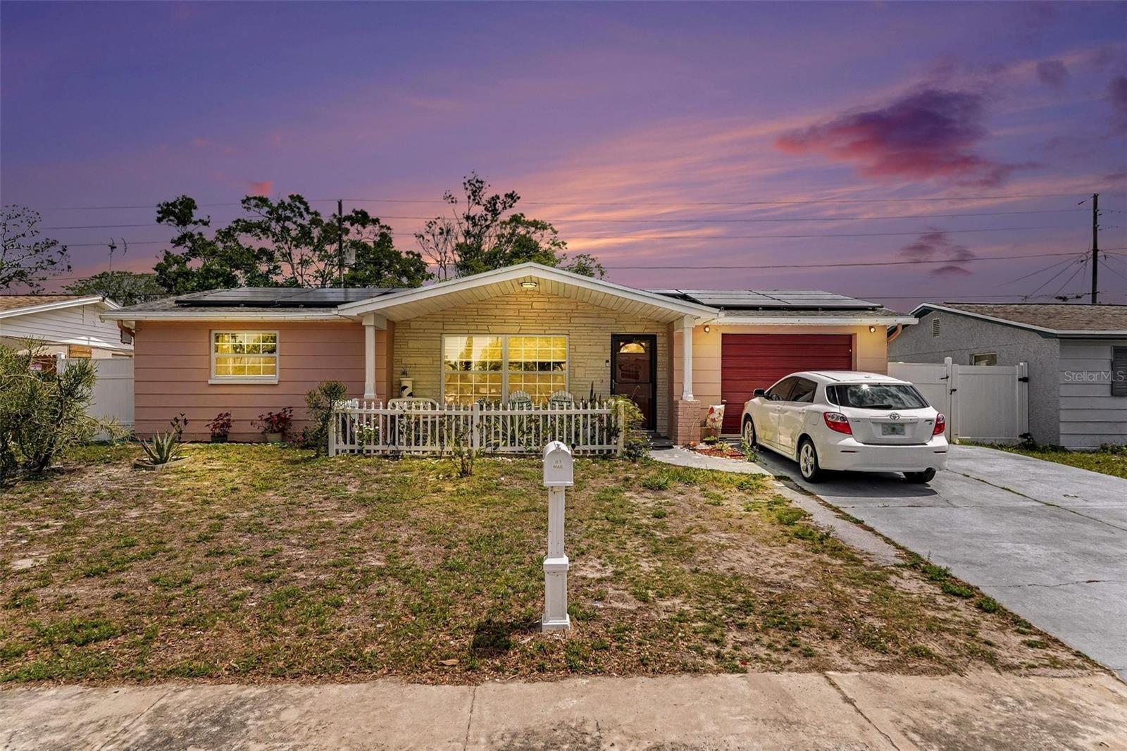 Single Family Residence em HOLIDAY, FL - Daniel Dourado