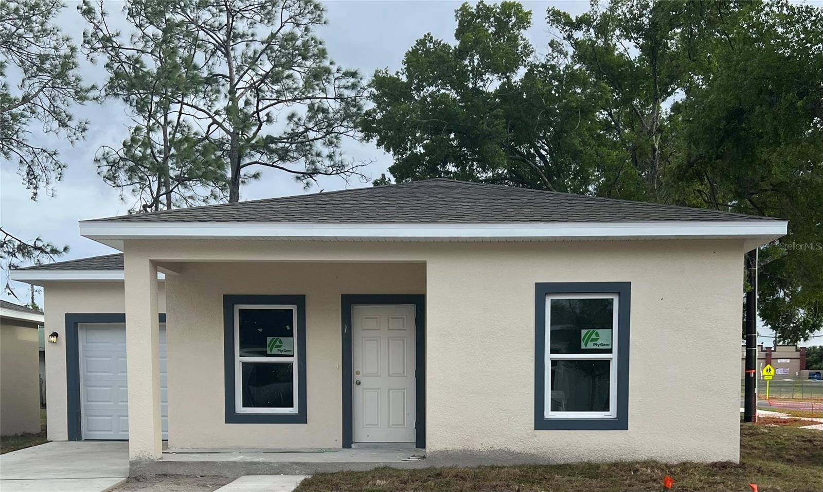 Single Family Residence in TAMPA, FL - Daniel Dourado