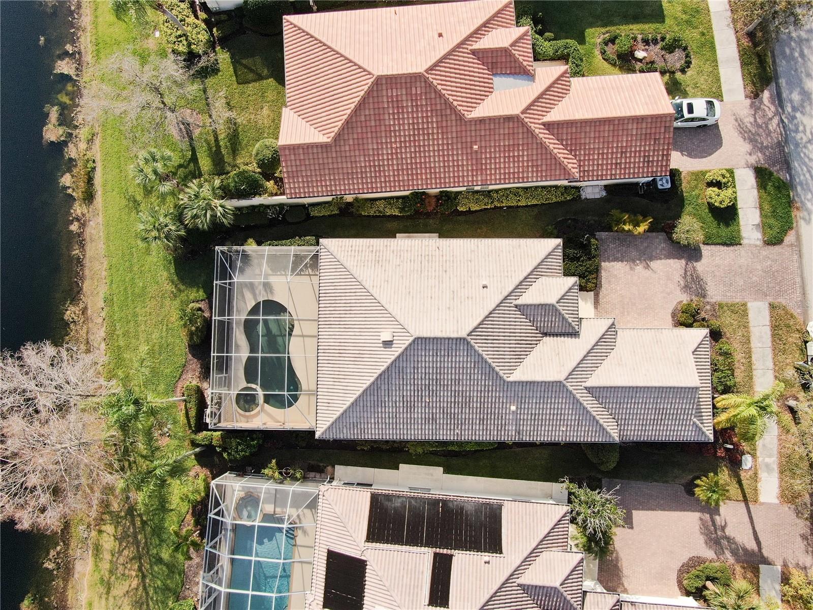 Single Family Residence in SARASOTA, FL - Daniel Dourado