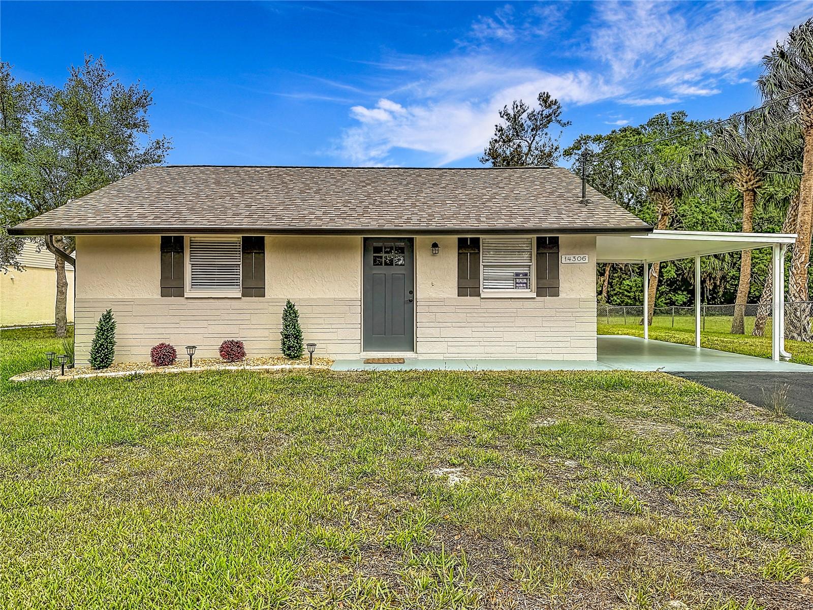 Single Family Residence in HUDSON, FL - Daniel Dourado