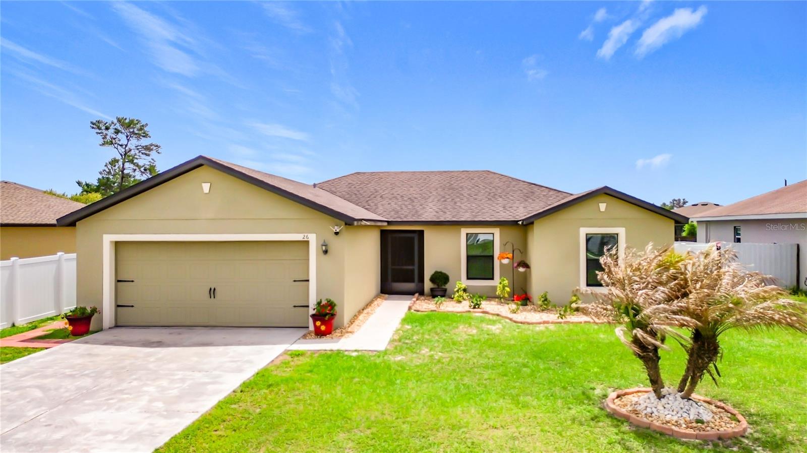 Single Family Residence in KISSIMMEE, FL - Daniel Dourado