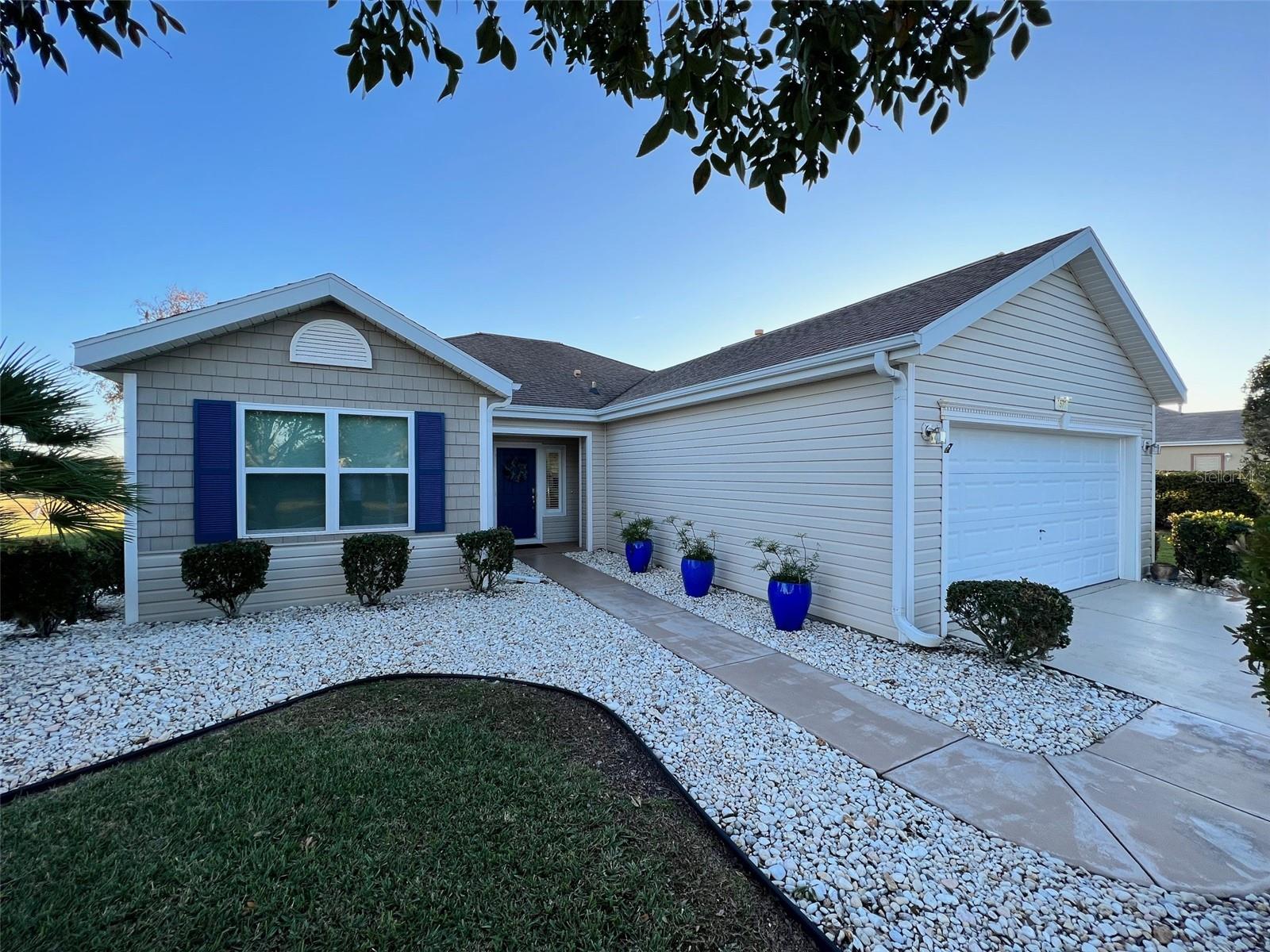 Single Family Residence em SUMMERFIELD, FL - Daniel Dourado