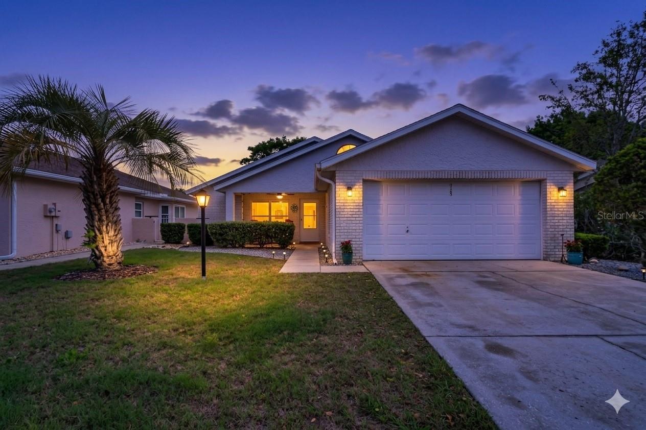 Single Family Residence in OCALA, FL - Daniel Dourado