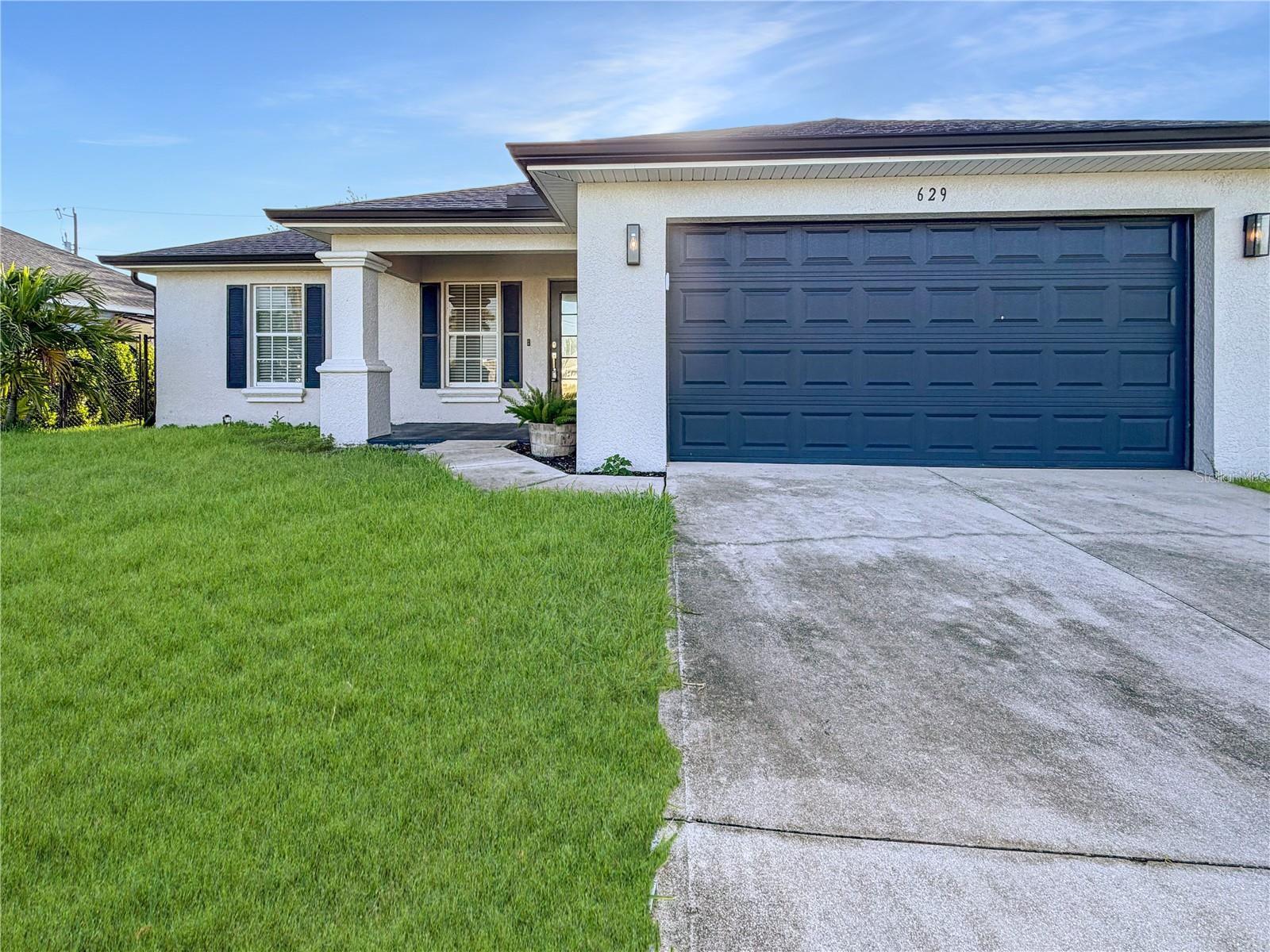 Single Family Residence em CAPE CORAL, FL - Daniel Dourado