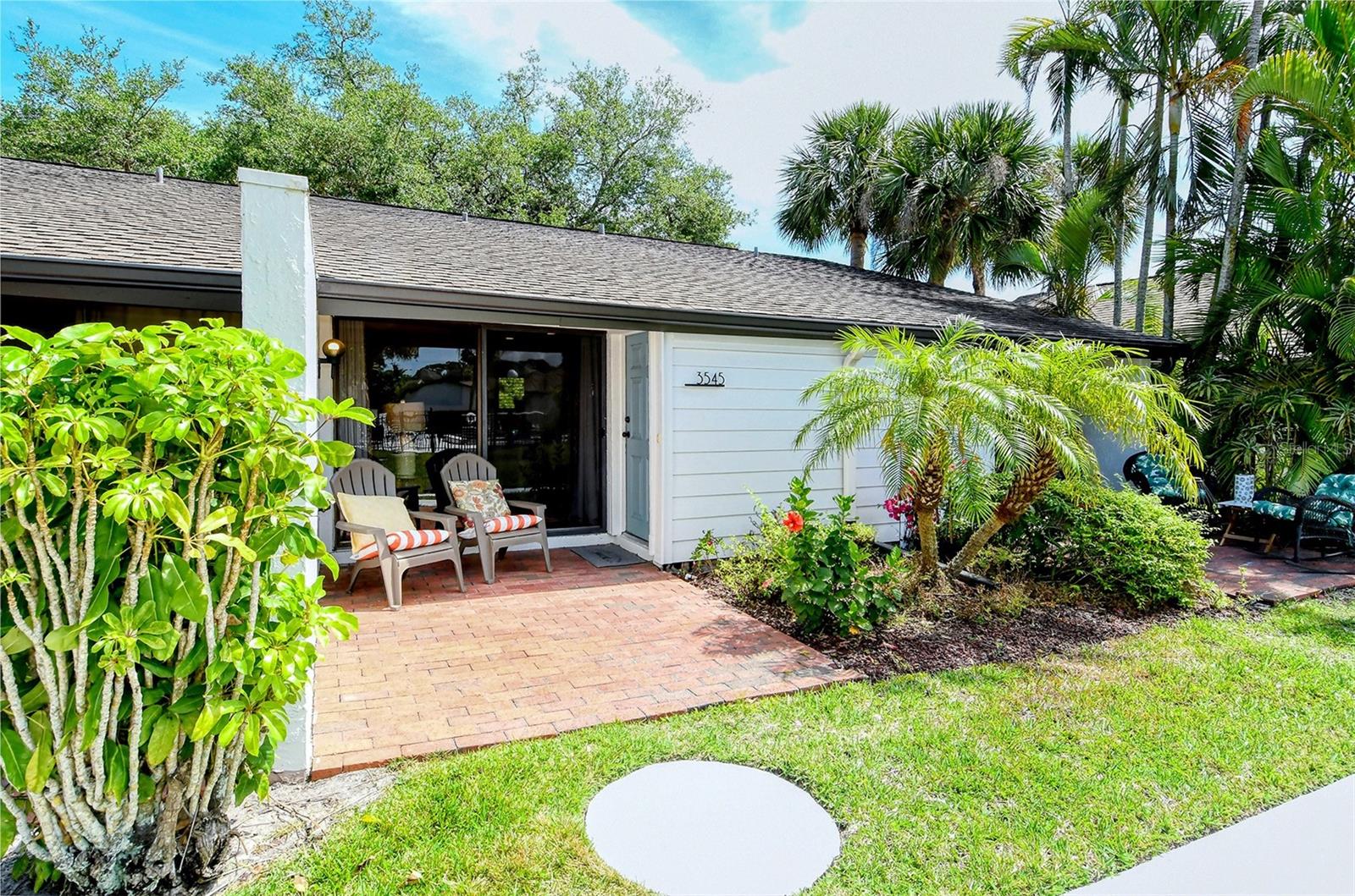 Condominium in SARASOTA, FL - Daniel Dourado