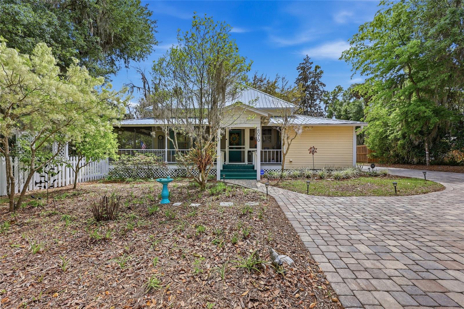 Single Family Residence em MC INTOSH, FL - Daniel Dourado