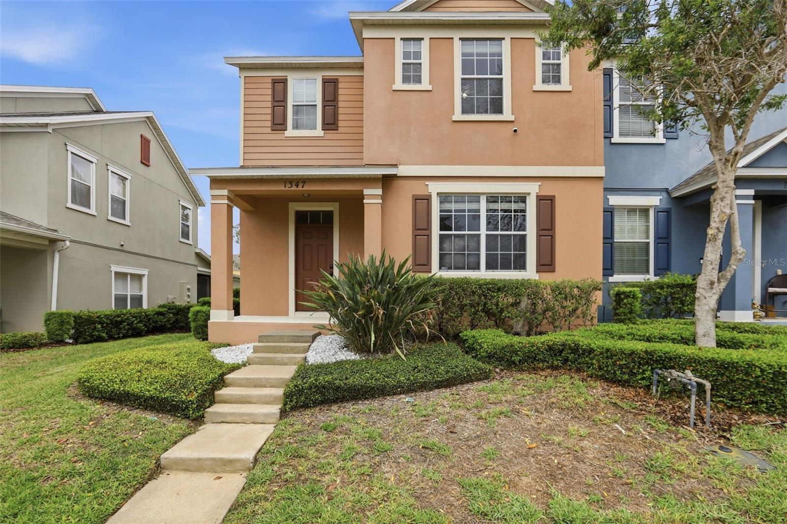 Townhouse in APOPKA, FL - Daniel Dourado