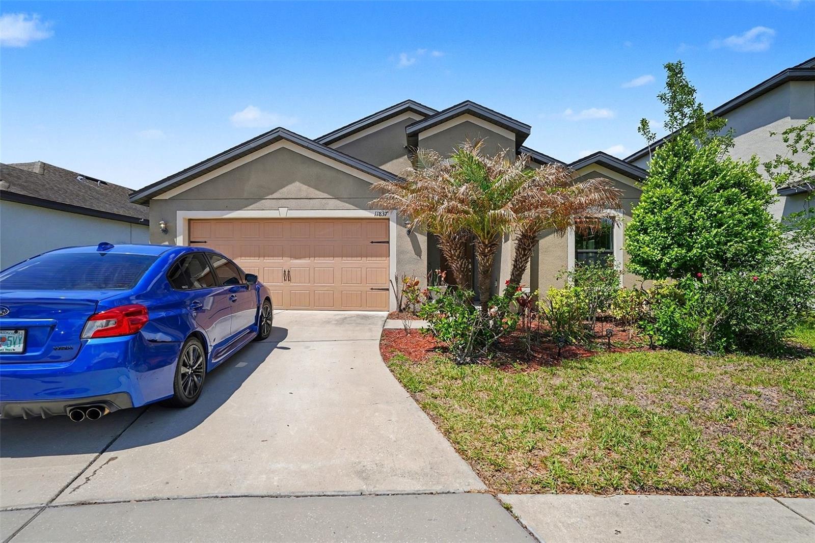 Single Family Residence in RIVERVIEW, FL - Daniel Dourado