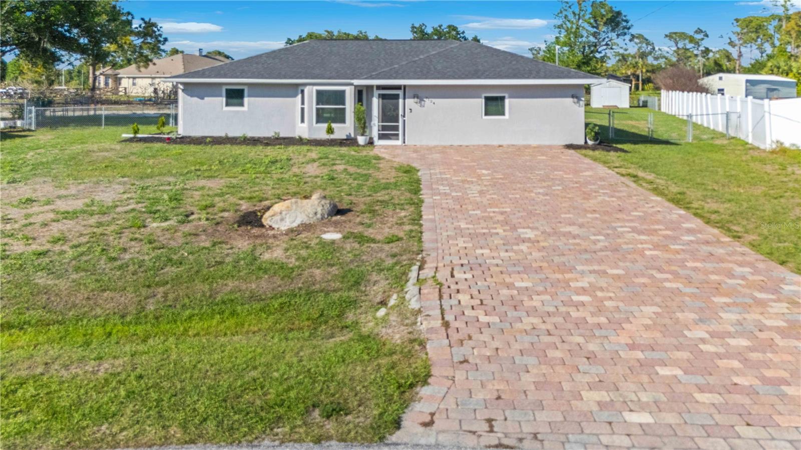 Single Family Residence em NORTH PORT, FL - Daniel Dourado
