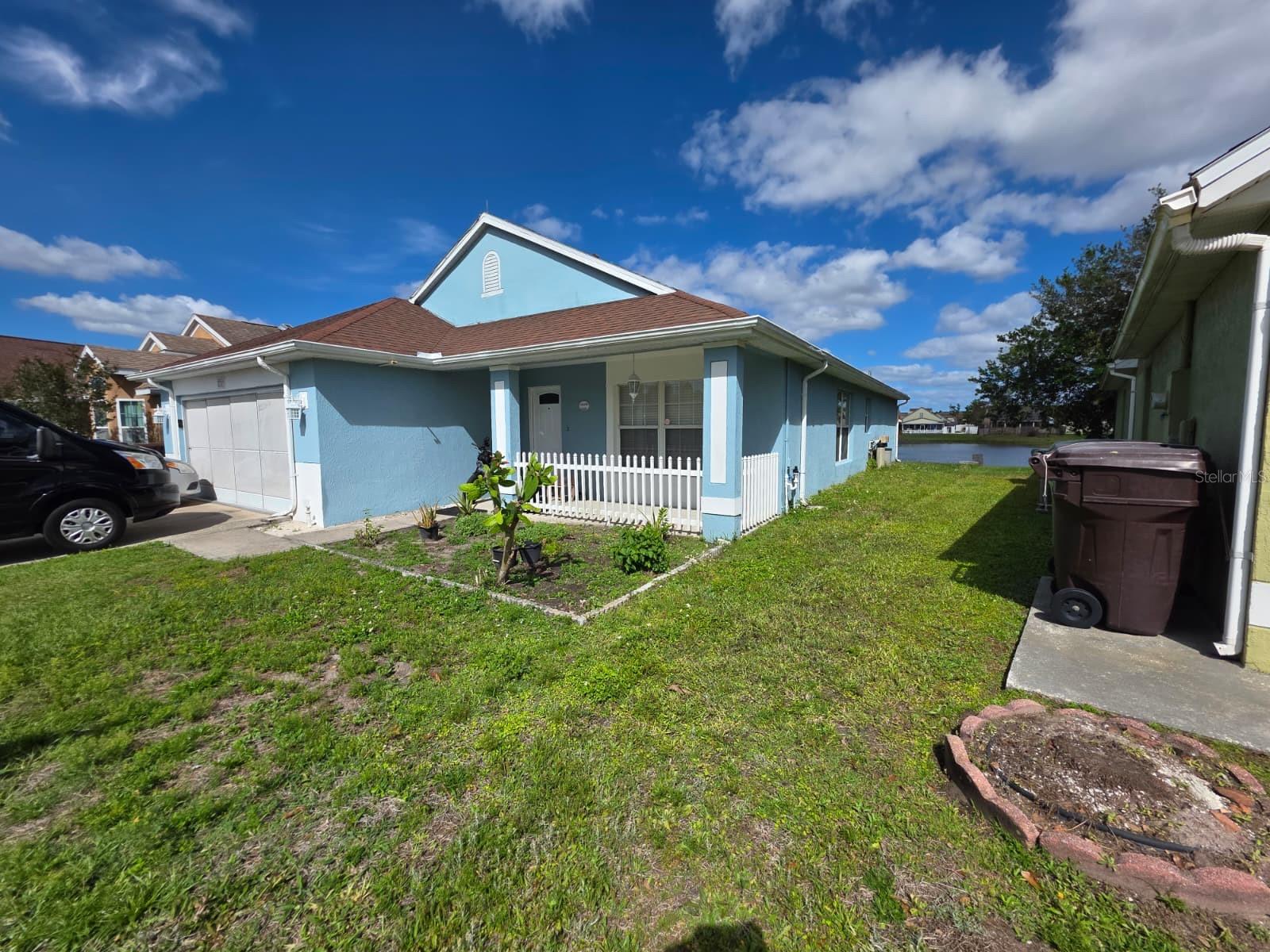 Single Family Residence in KISSIMMEE, FL - Daniel Dourado